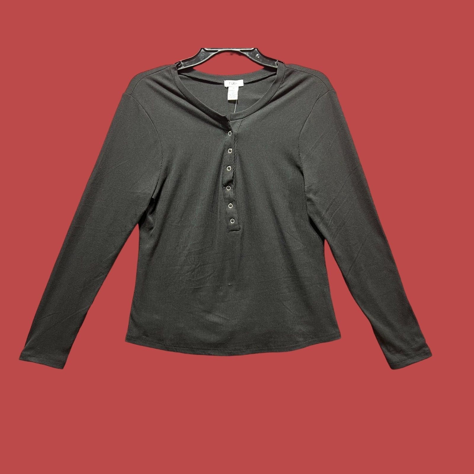 Other Rue + - Women's Fitted Long Sleeve Henley Tee - Black - 1X Size XL / US 12-14 / IT 48-50 - 3 Thumbnail