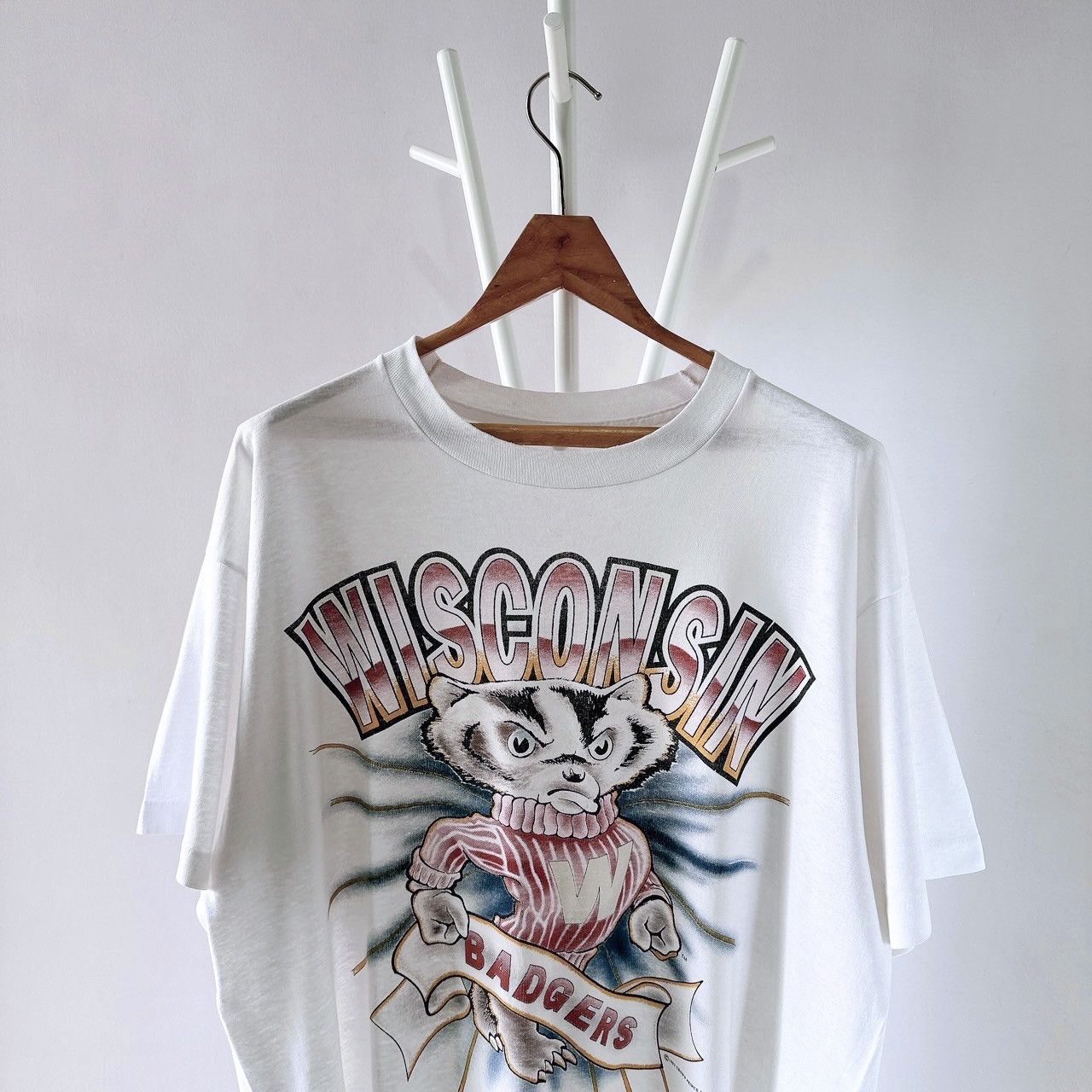 Vintage 90s Wisconsin Badgers t-shirt/ XL Size US XL / EU 56 / 4 - 2 Thumbnail