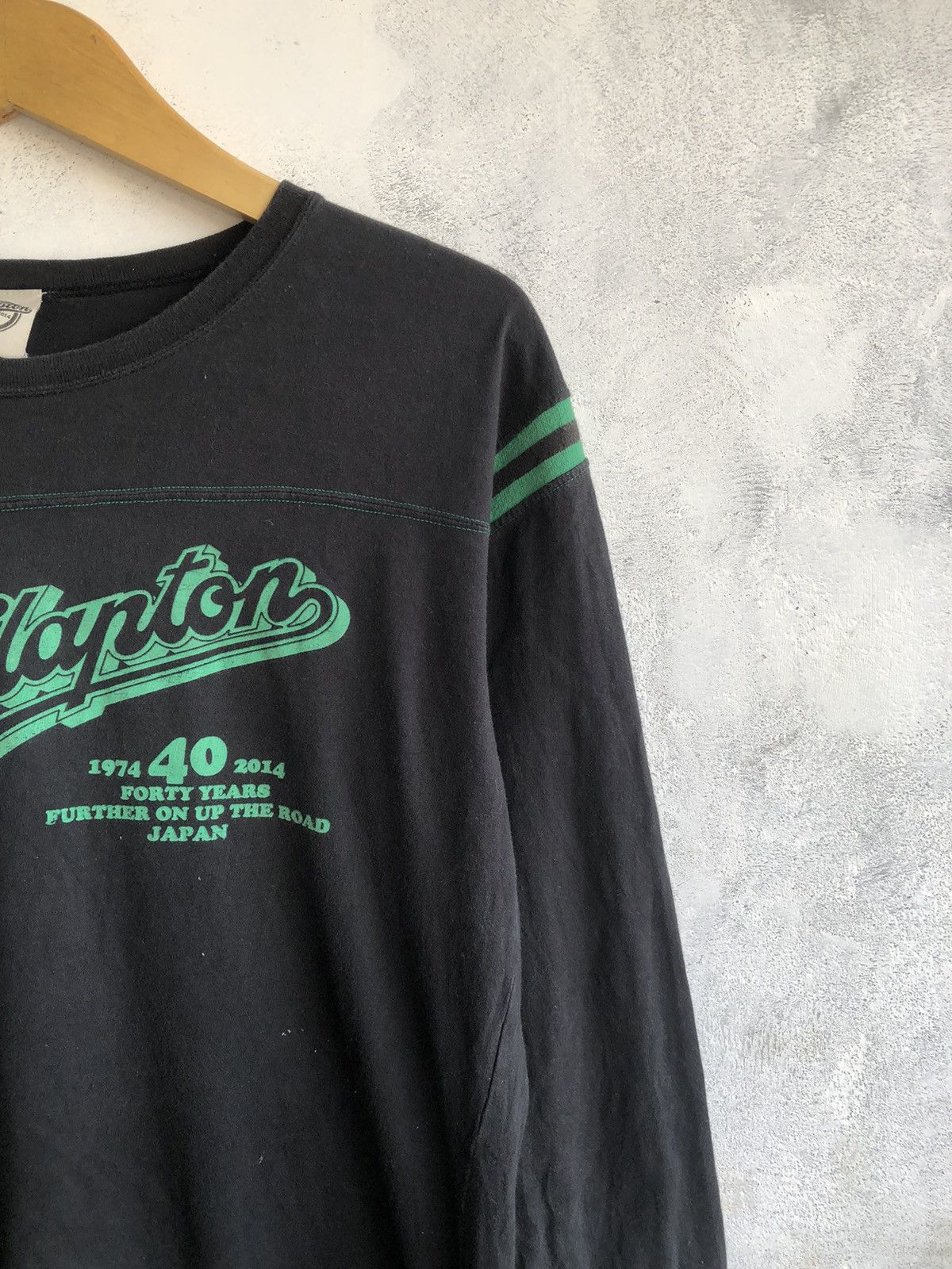 Beauty Beast Japanese Poem Eric Clapton LongSleeve 40 Year Road to Japan Size US L / EU 52-54 / 3 - 4 Thumbnail