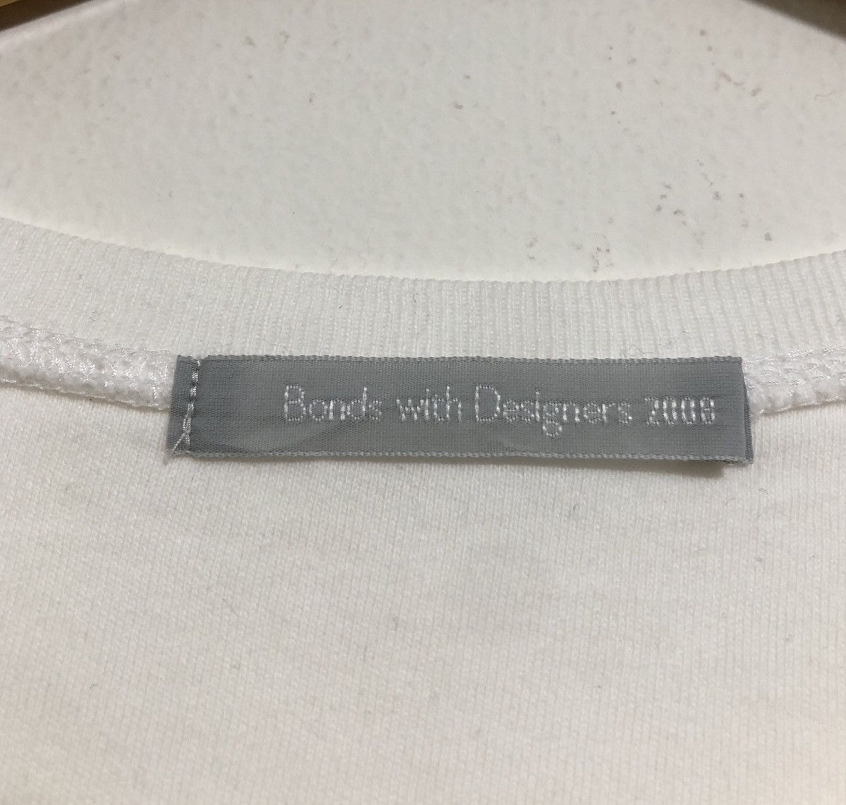 Designer Yves Saint Laurent Bonds with Designer's 2008 T-Shirt Size M / US 6-8 / IT 42-44 - 3 Thumbnail