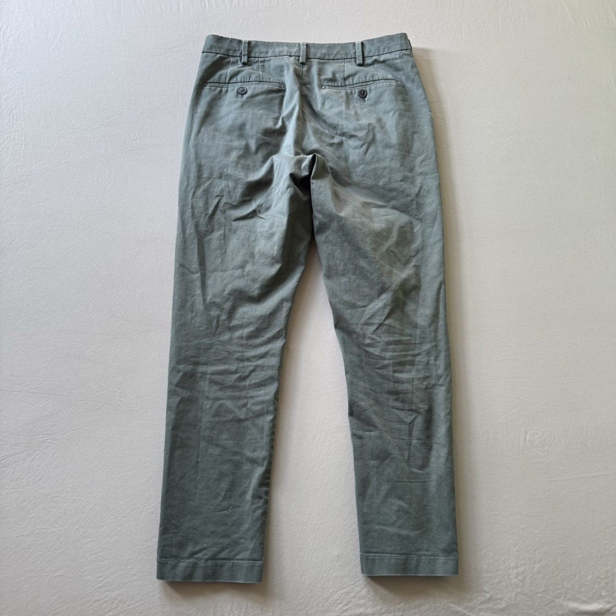 Uniqlo Uniqlo Slim Fit Chino Pants Size US 30 / EU 46 - 2 Thumbnail