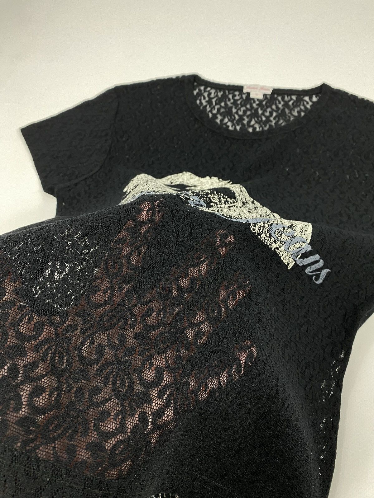 Vintage 🔥LASTDROP🔥 Vintage 90s Y2K Mesh Guipure Art Goth T-shirt Size S / US 4 / IT 40 - 3 Thumbnail