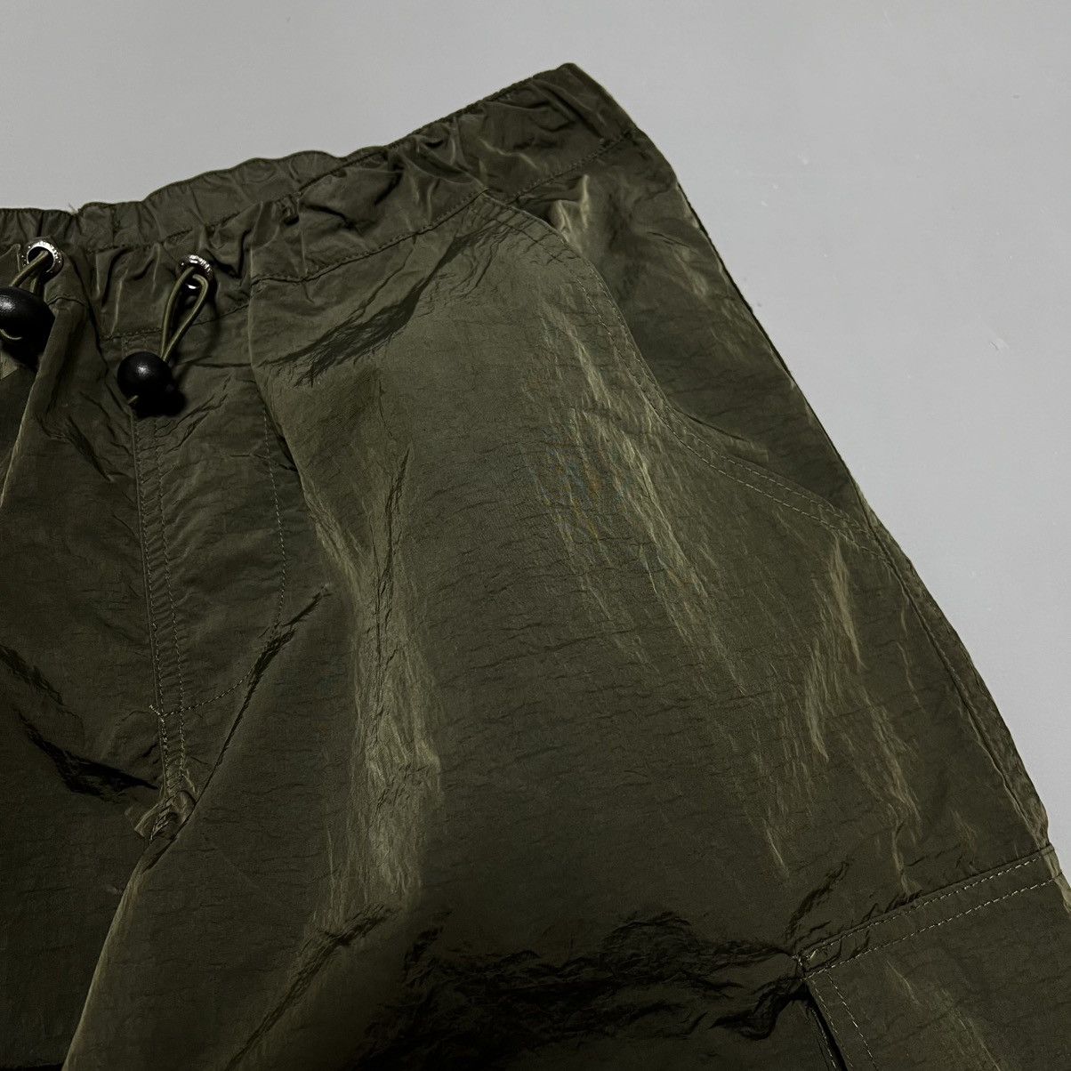 Ed Hardy × Urban Outfitters Ed Hardy x Urban Outfitters Big Logo Cargo Nylon Pants Baggy Size US 30 / EU 46 - 8 Thumbnail