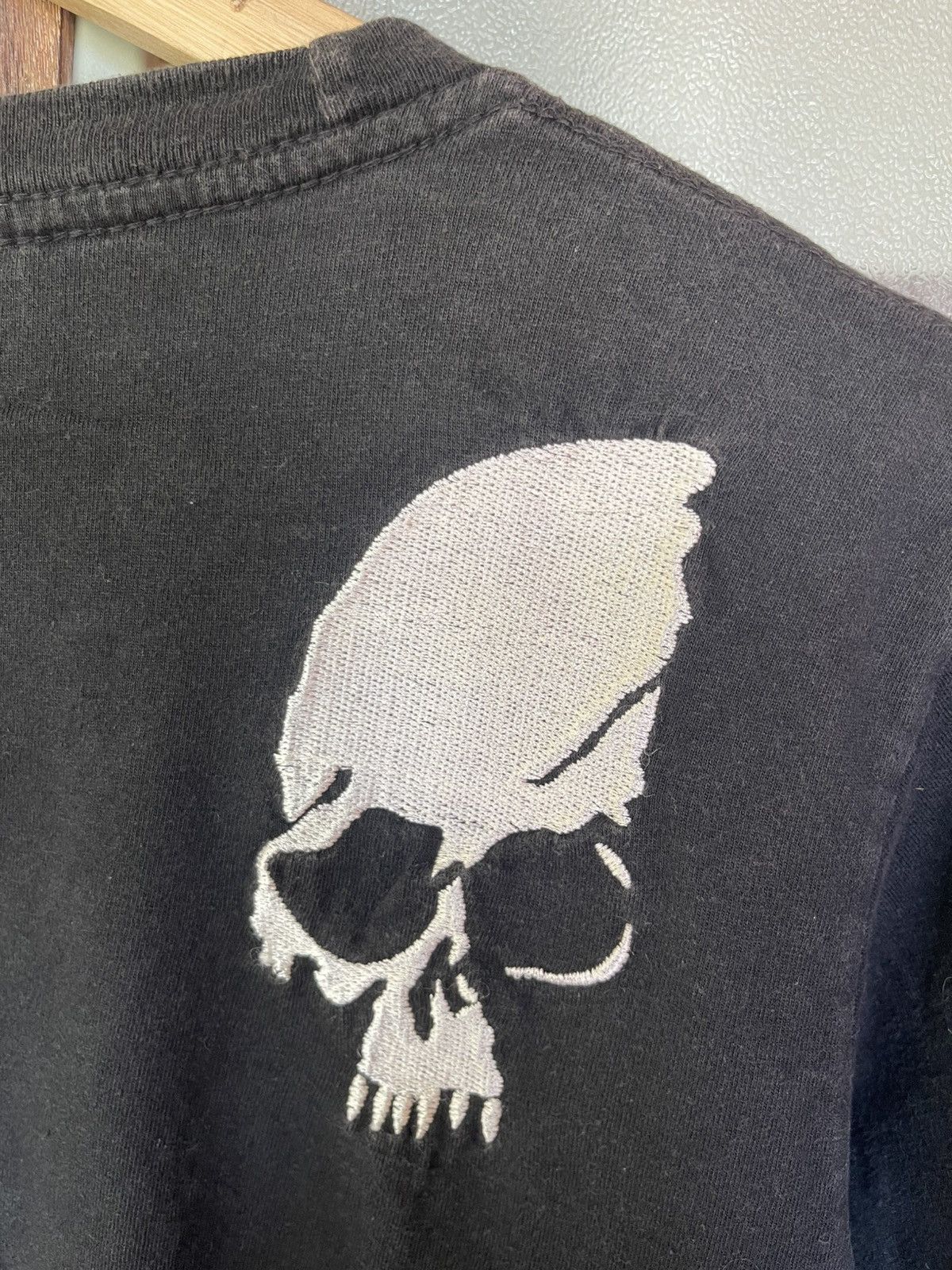 Human With Attitude Vintage Attitude Embroided Skull Japan Shirt Tee Size US M / EU 48-50 / 2 - 7 Thumbnail