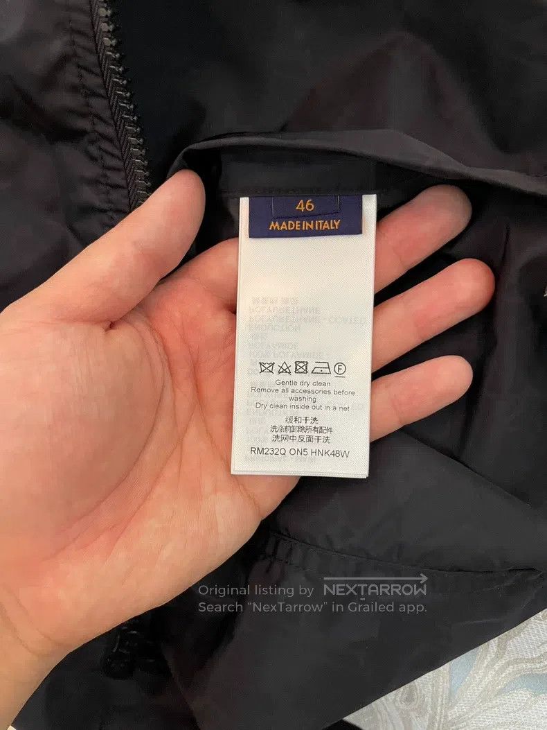 Louis Vuitton Louis Vuitton Full logo design jacket Size US S / EU 44-46 / 1 - 8 Thumbnail