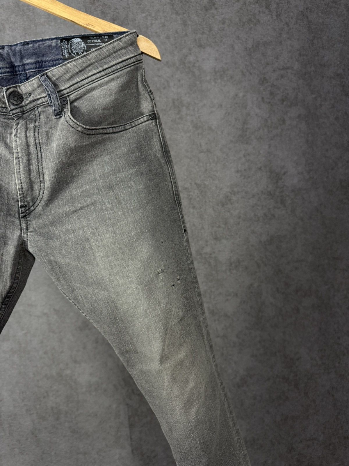 Diesel Diesel Thommer designer distressed denim jeans Size US 30 / EU 46 - 2 Thumbnail