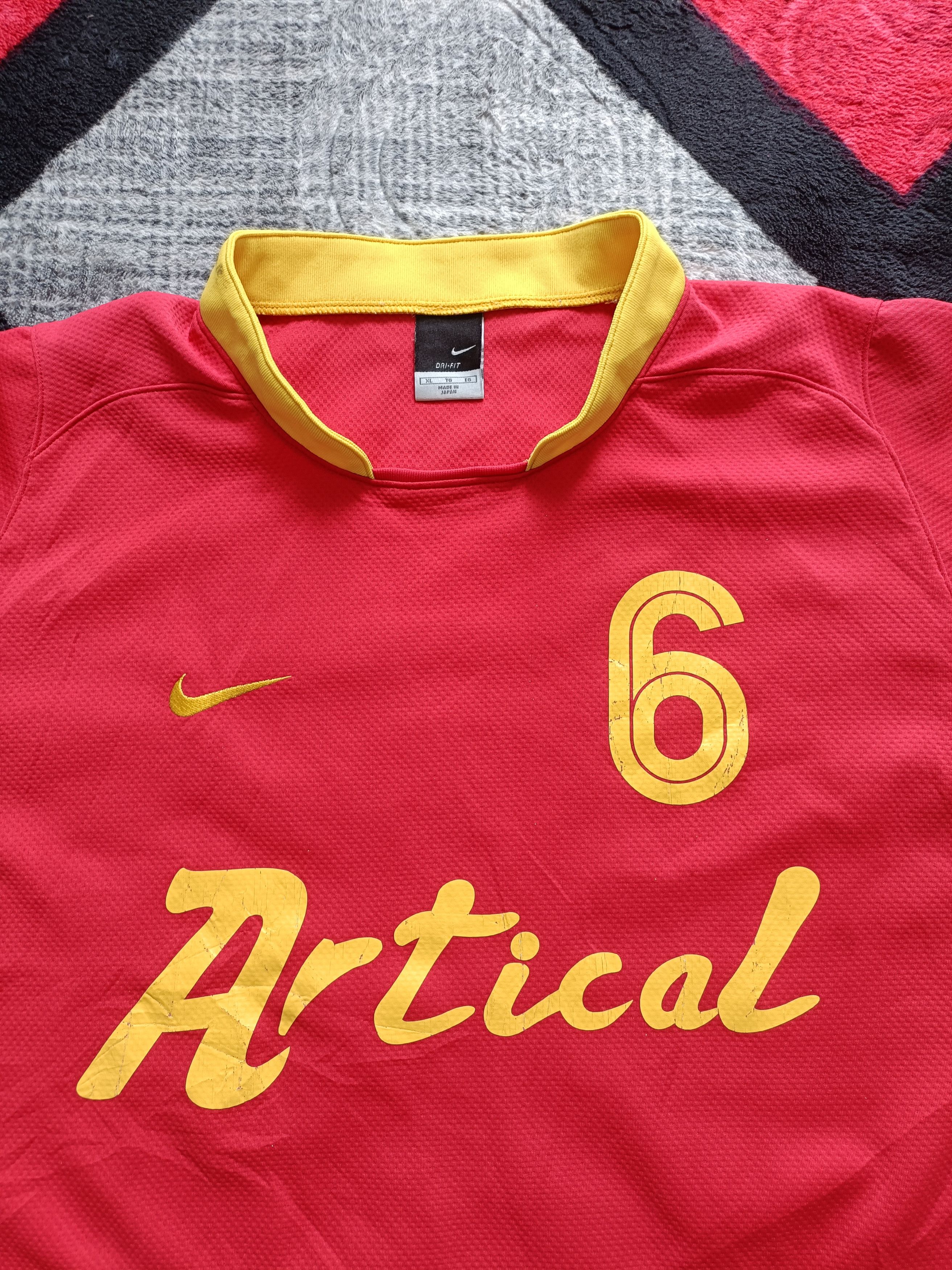 Nike × Vintage Vintage Nike Dri-Fit Soccer Jersey Embroidered Swoosh XL Red Size US XL / EU 56 / 4 - 3 Thumbnail
