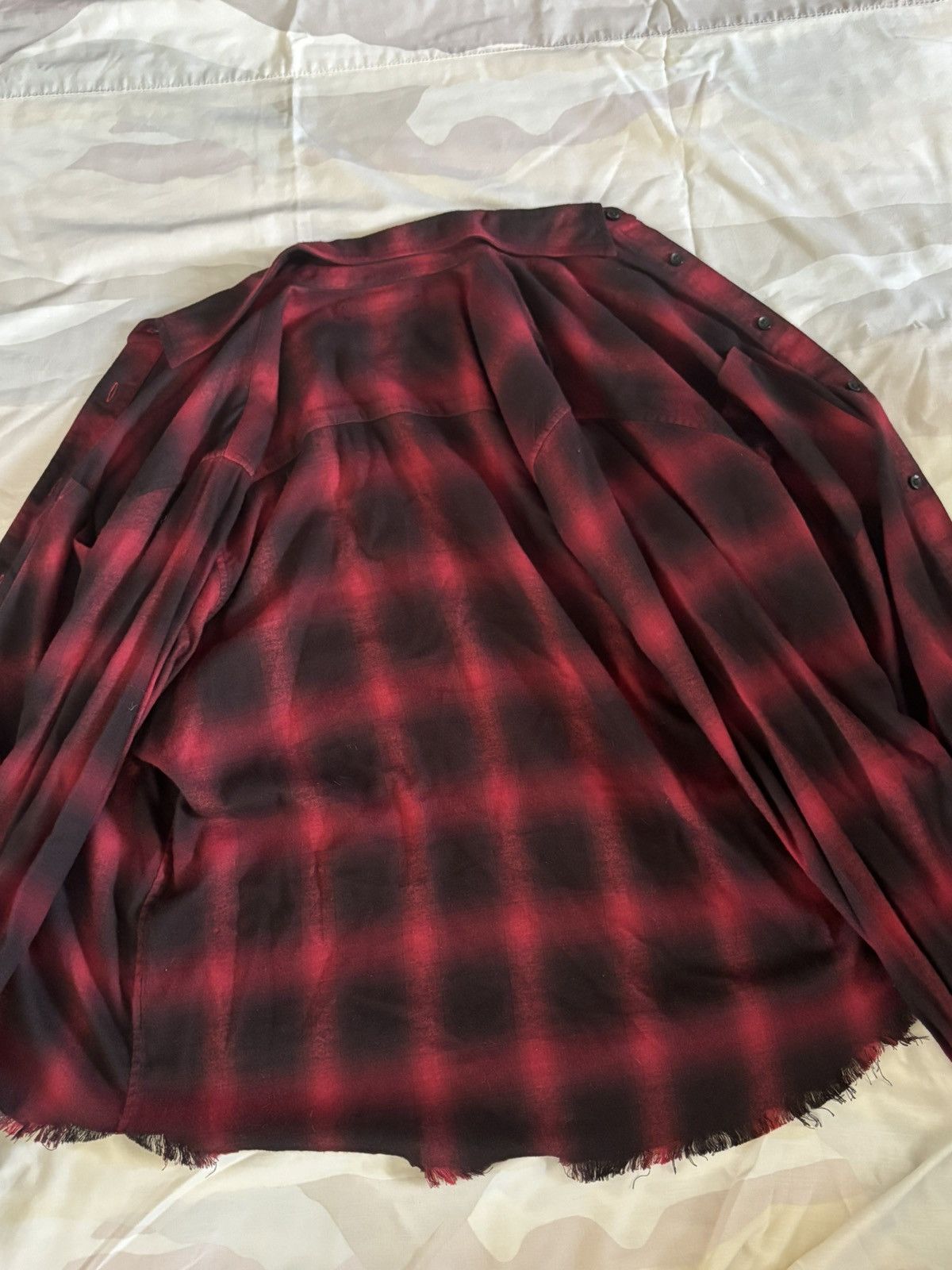 Amiri Amiri Red & Black Plaided Flannel With Frayed Hem Size US S / EU 44-46 / 1 - 6 Thumbnail