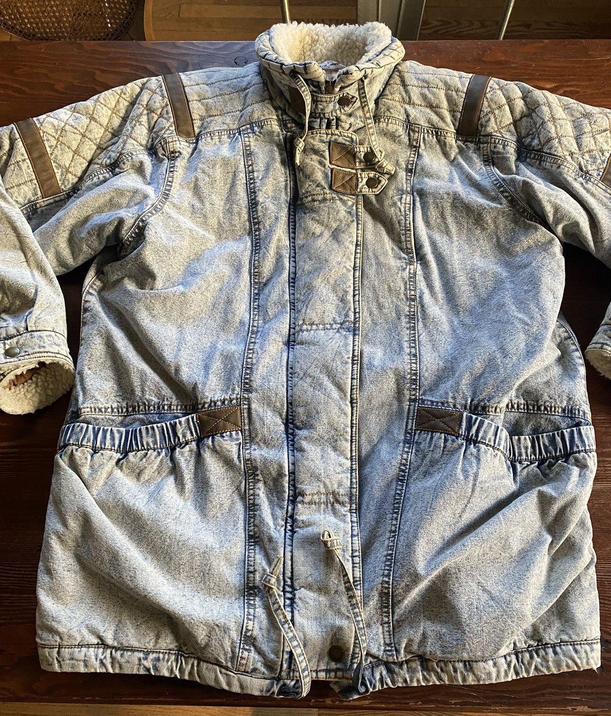 Vintage Vintage NWT 80’s Women’s Sherpa Collar Carpet Line Jean Coat Size L / US 10 / IT 46 - 3 Thumbnail
