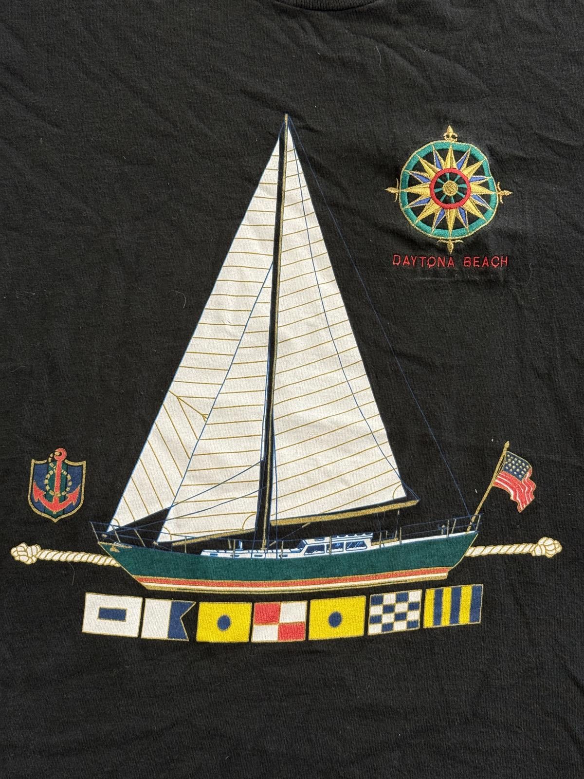 Fruit Of The Loom Vintage Sailing T-shirt Daytona Beach Sail Boat Flags XL Size US XL / EU 56 / 4 - 3 Thumbnail