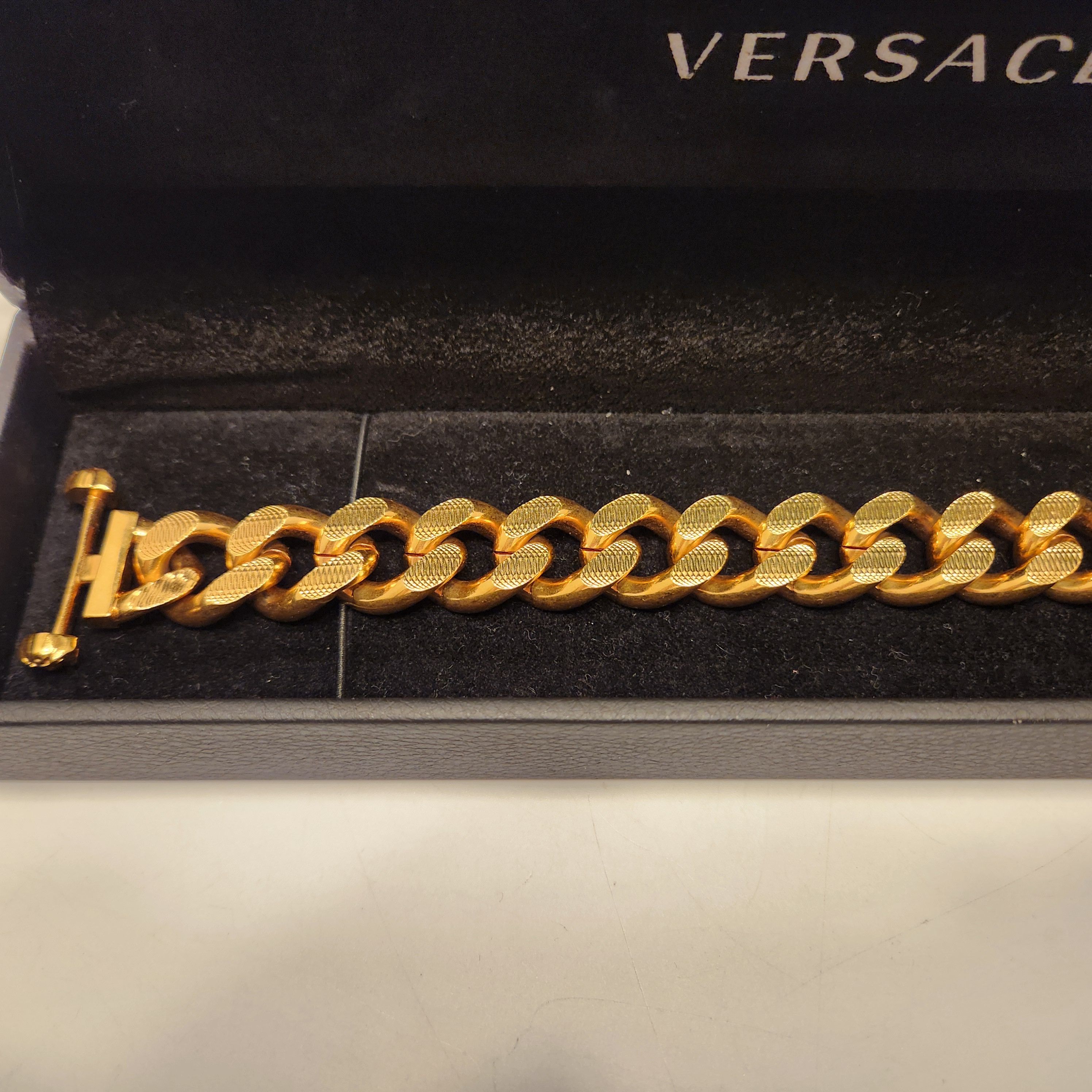 Versace Versace Gold Plated Medusa Chain Gold Medusa Bracelet Size ONE SIZE - 3 Thumbnail