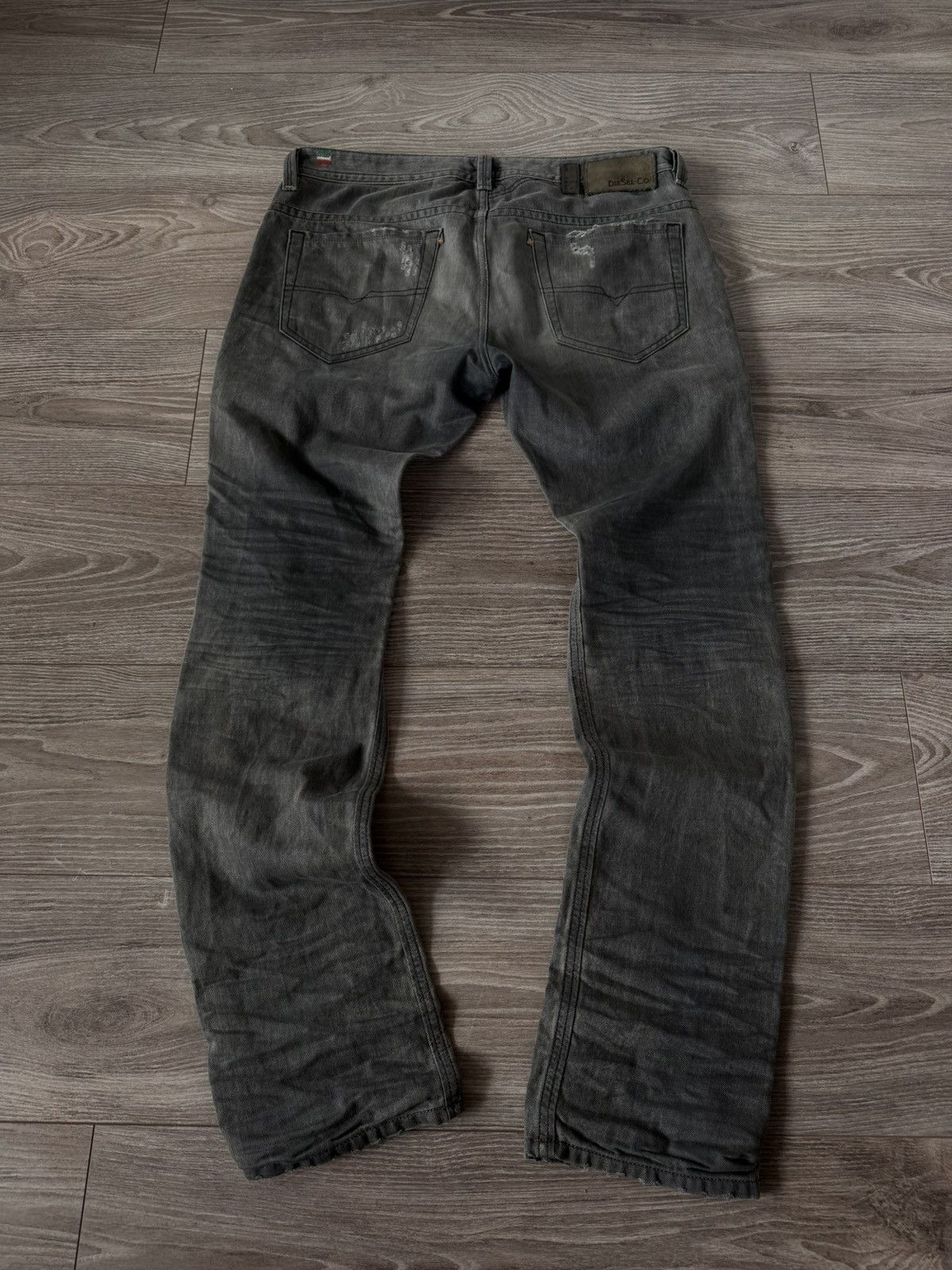 Diesel Vintage Diesel Industry DistressedDenim Thavar Selvage Jeans Size US 32 / EU 48 - 4 Thumbnail