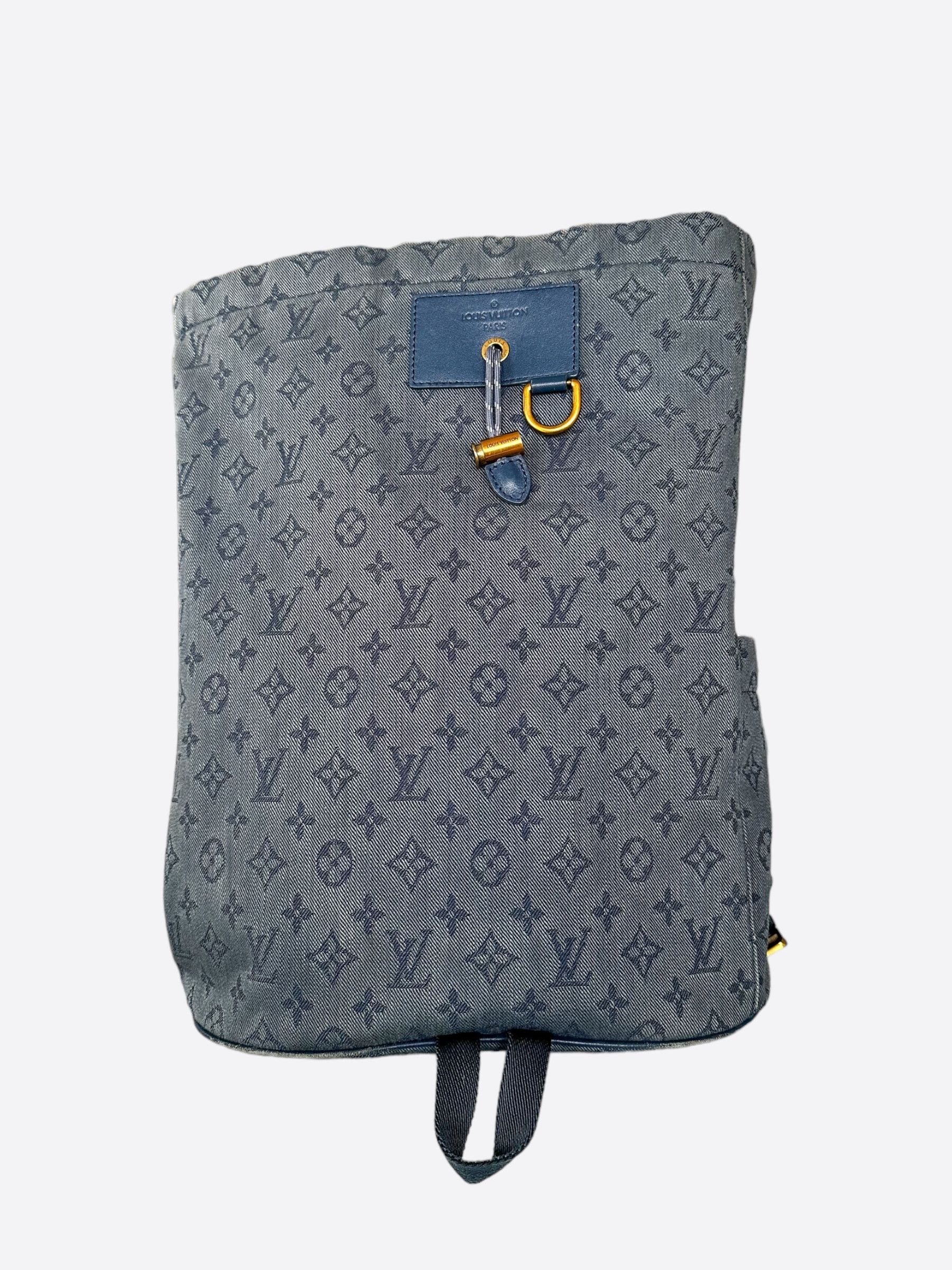 Louis Vuitton Louis Vuitton Blue Denim Monogram Chalk Backpack Size ONE SIZE - 1 Thumbnail