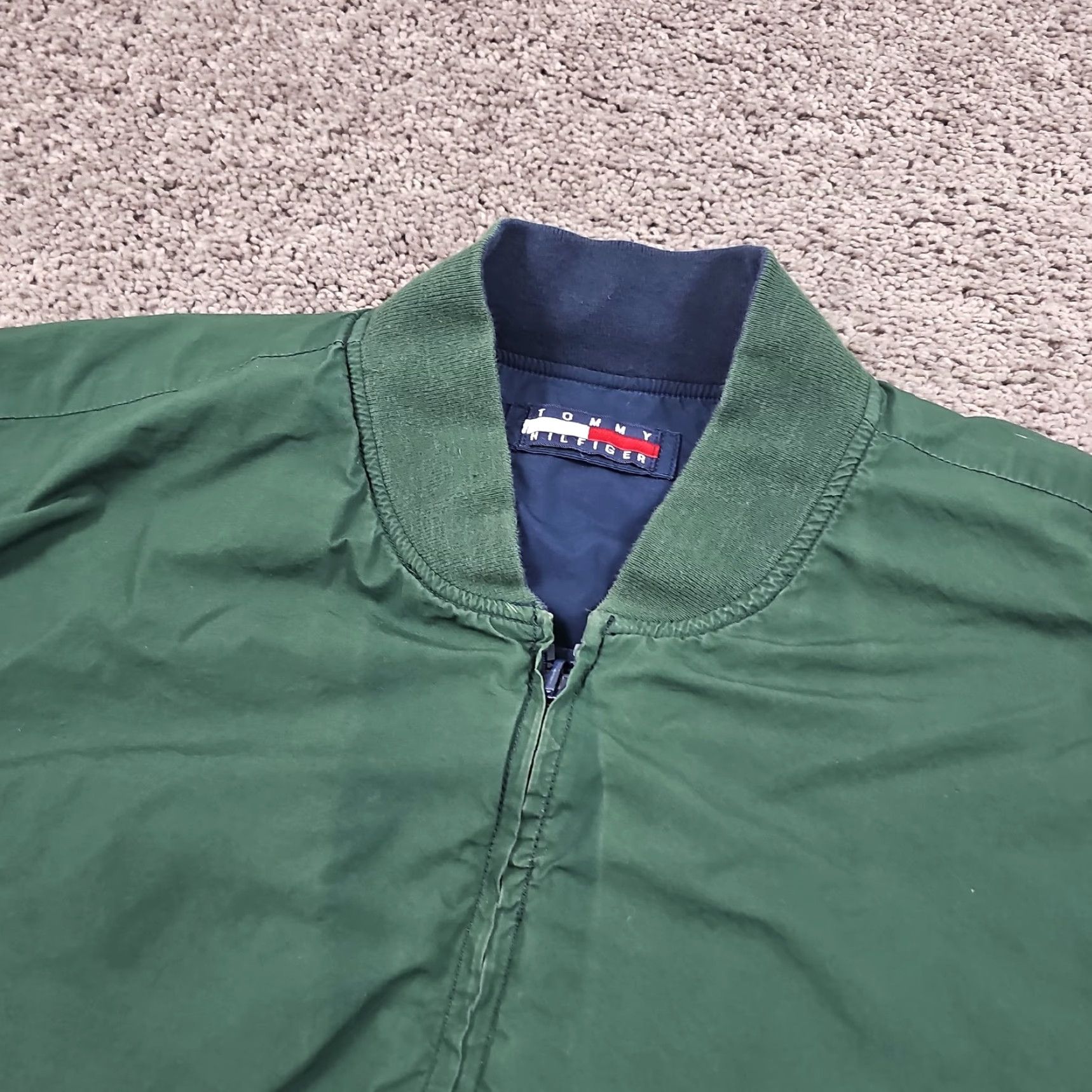 Tommy Hilfiger VINTAGE Tommy Hilfiger Bomber Jacket Men XL Green Nylon Reversible Full Zip Golf Size US XL / EU 56 / 4 - 3 Thumbnail