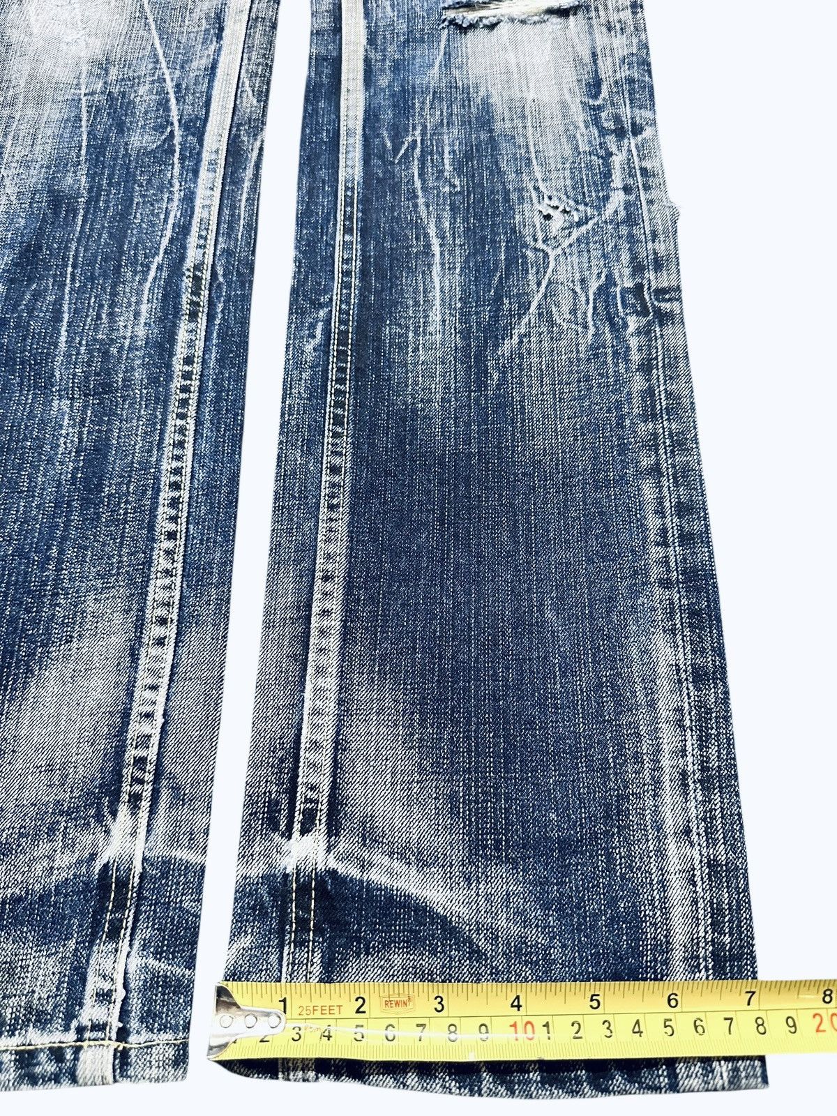 Japanese Brand Vintage Distressed Rattle Trap Faded Wash Baggy Style Size US 29 - 17 Thumbnail