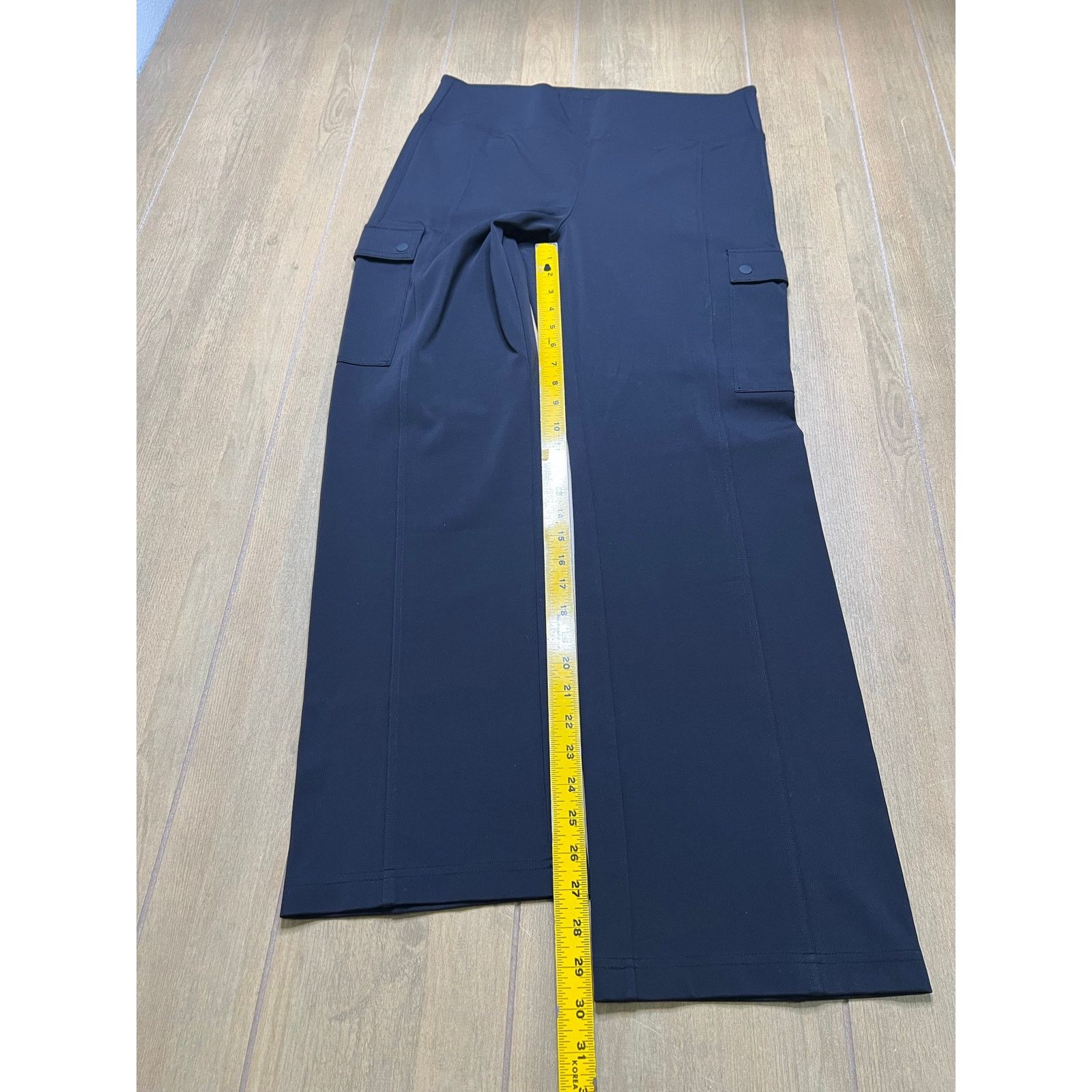 Athleta Athleta Delancey Straight Cargo Pants Womens Large Black Size 31" - 8 Thumbnail