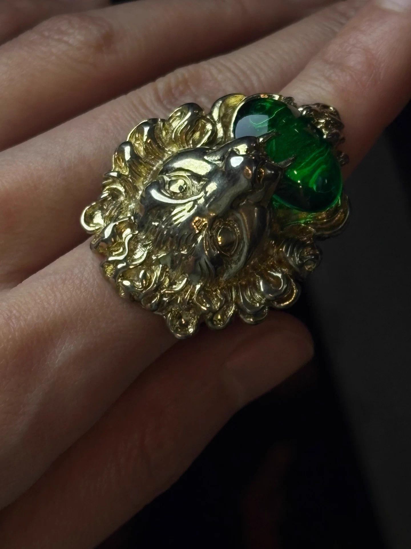 Gucci Gucci Emerald Lion Head Ring size m Size ONE SIZE - 4 Thumbnail