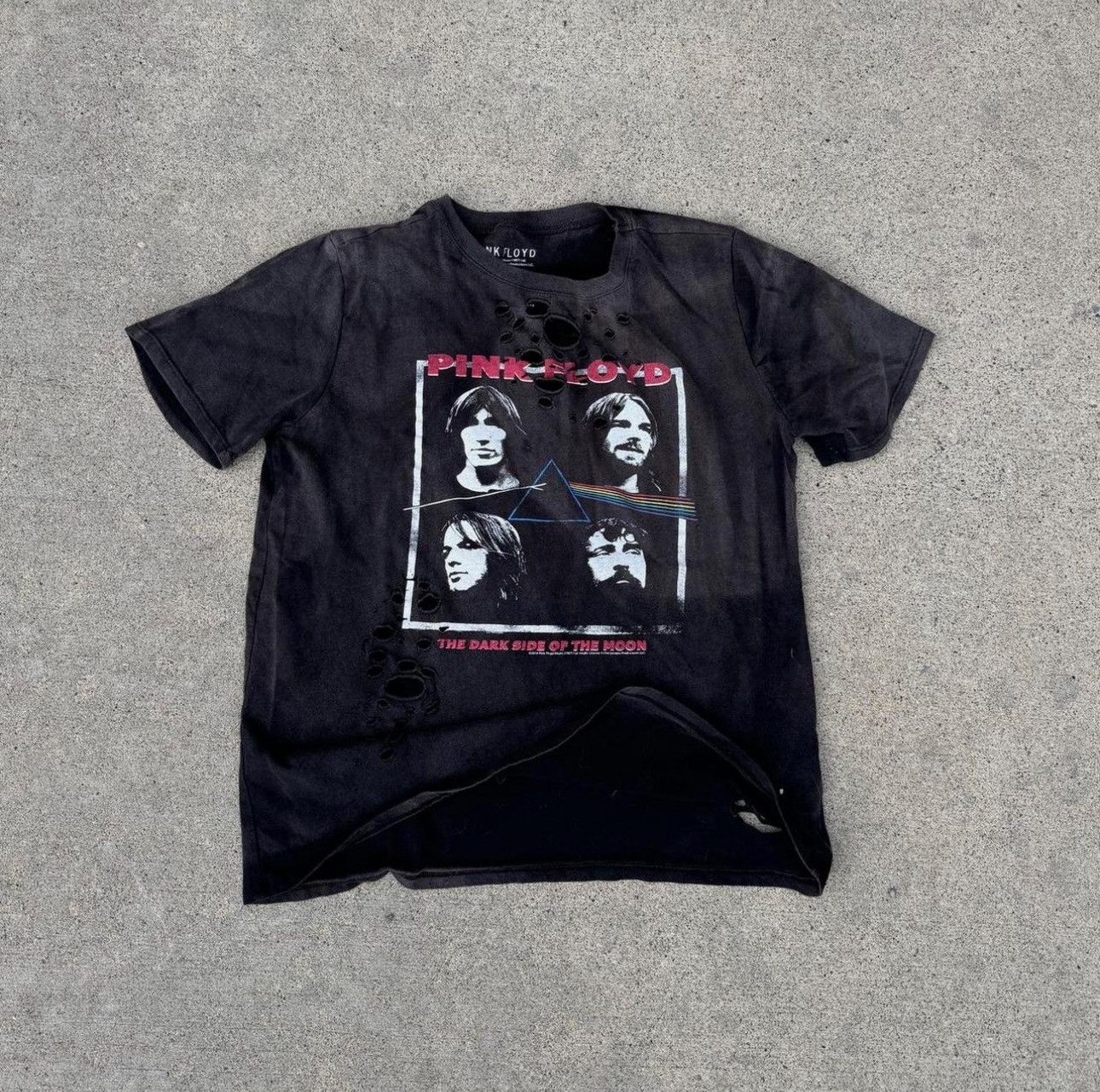 Pink Floyd DISTRESSED PINK FLOYD SUN-FADE GRAPHIC TEE Size M / US 6-8 / IT 42-44 - 1 Thumbnail