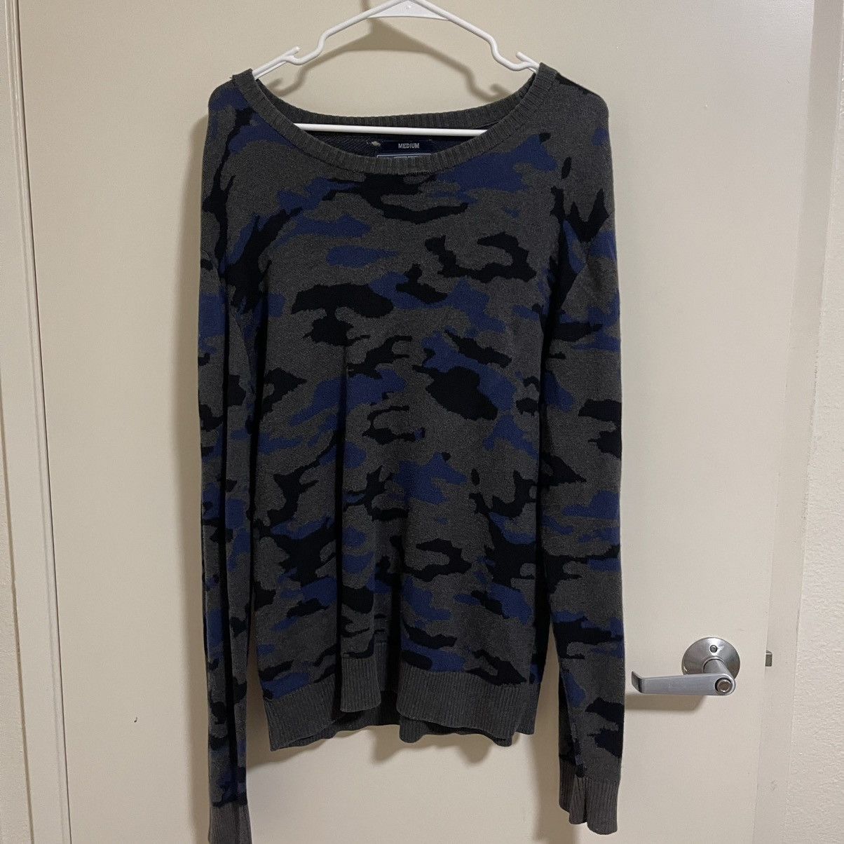 American Rag American Rag CIE Grey & Blue Camouflage Crewneck Sweatshirt Size US M / EU 48-50 / 2 - 1 Thumbnail
