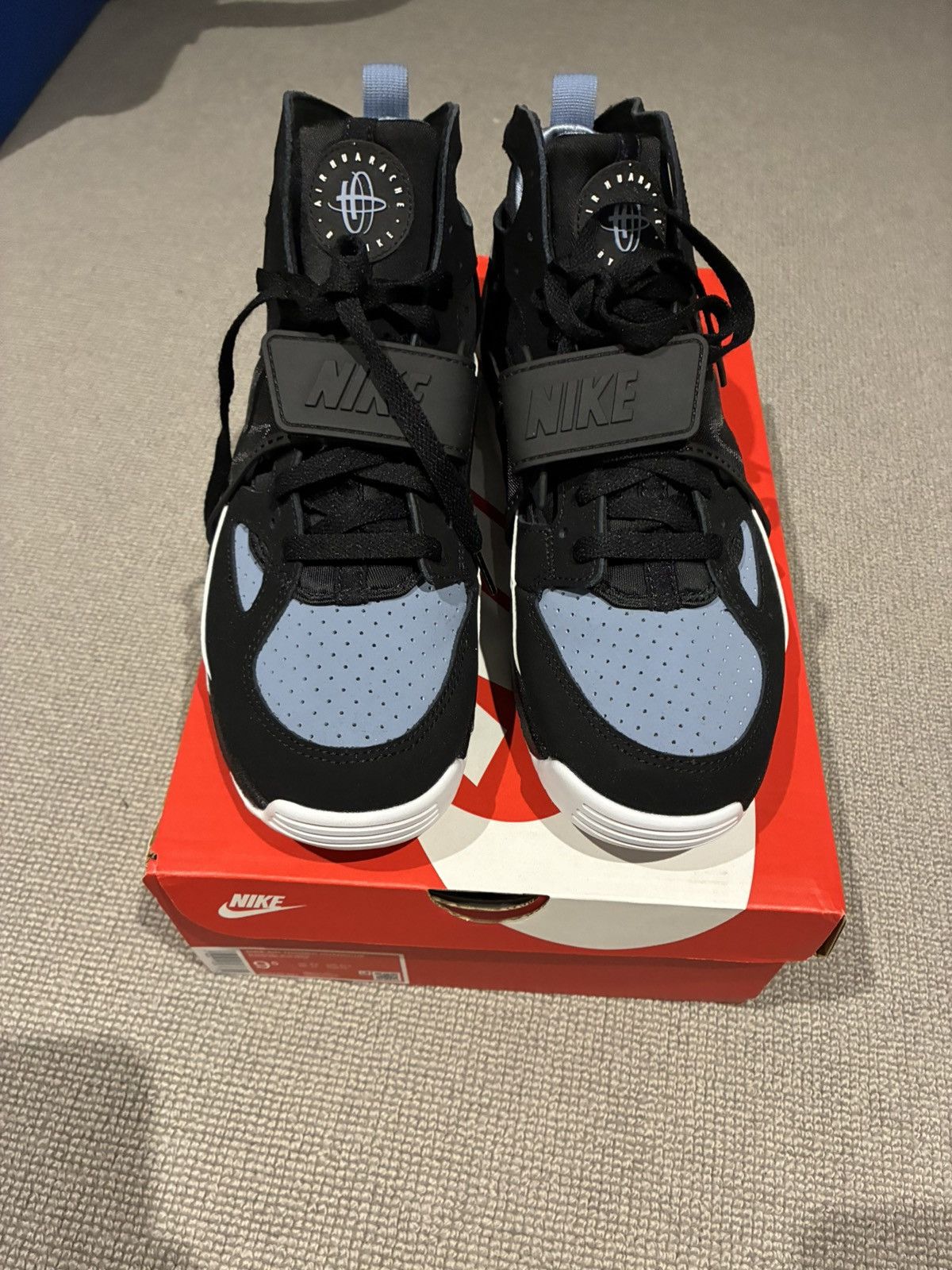 Nike Nike Air Trainer Huarache OG Black Cool Blue Men 8.5uk Size US 8.5 / EU 41-42 - 2 Thumbnail