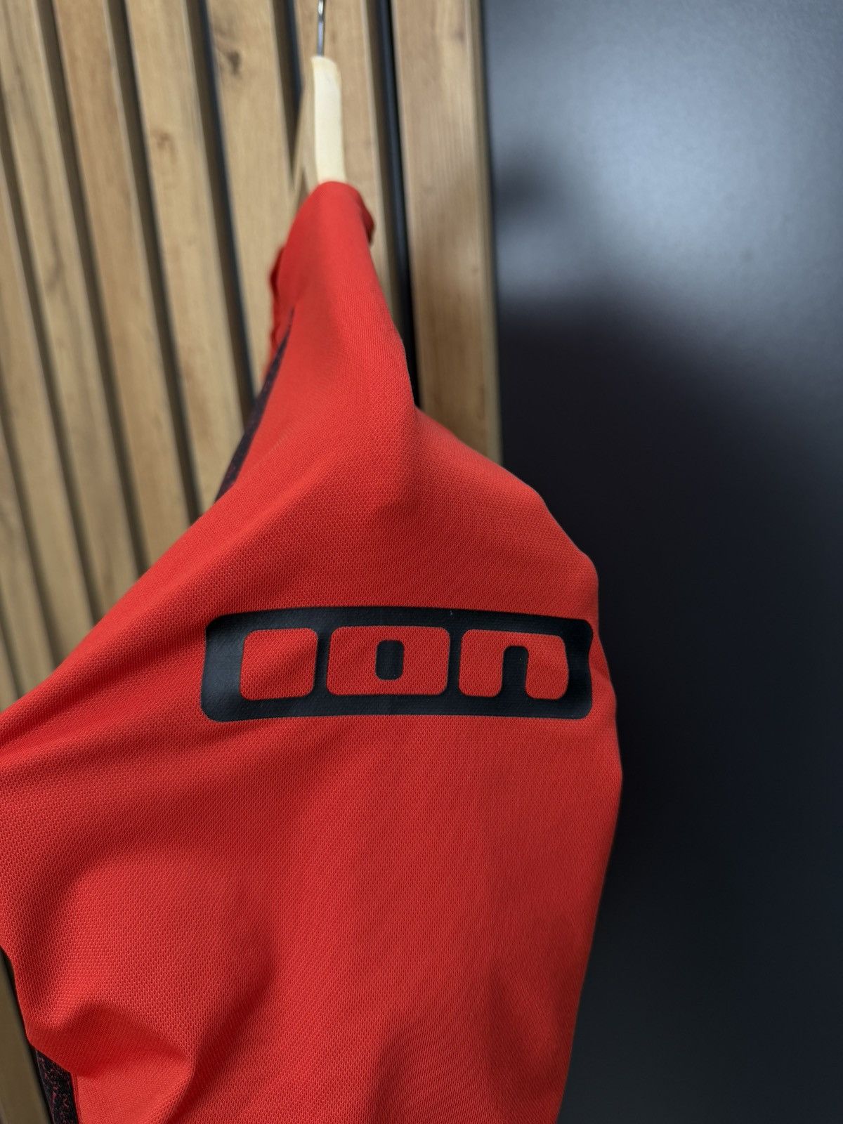 Other ION Traze MTB Cycling Jersey Red Black Short Sleeve Size M Size US M / EU 48-50 / 2 - 7 Thumbnail