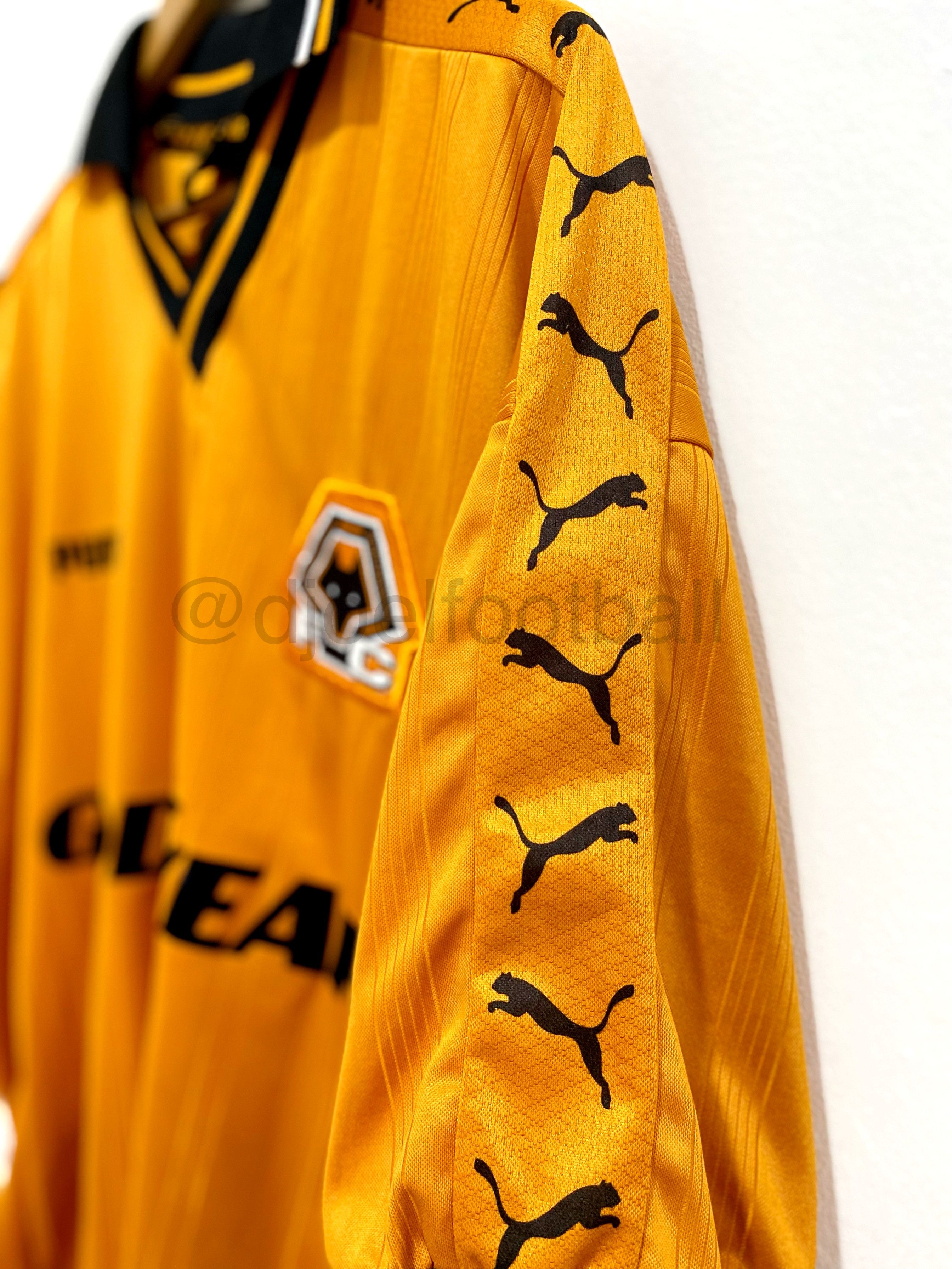 Puma × Vintage Wolverhampton Wanderers 1998 - 2000 Home Vintage Size US XL / EU 56 / 4 - 6 Thumbnail