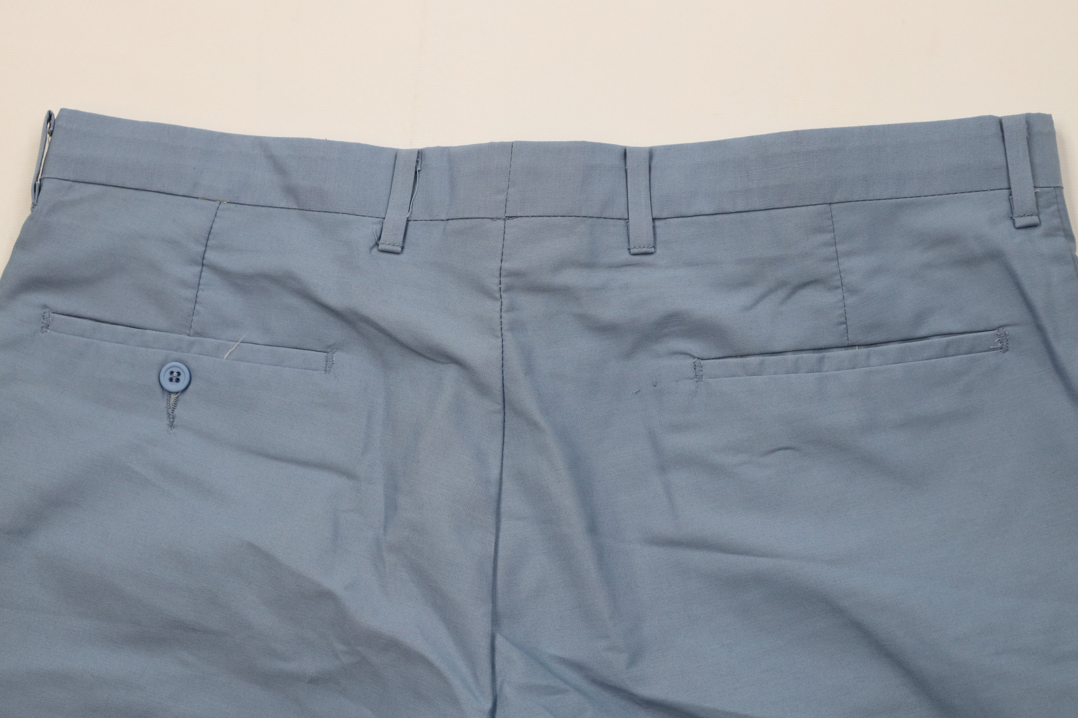 Vintage Vintage 70s Streetwear Above Knee Chino Shorts Light Blue Size US 34 / EU 50 - 8 Thumbnail