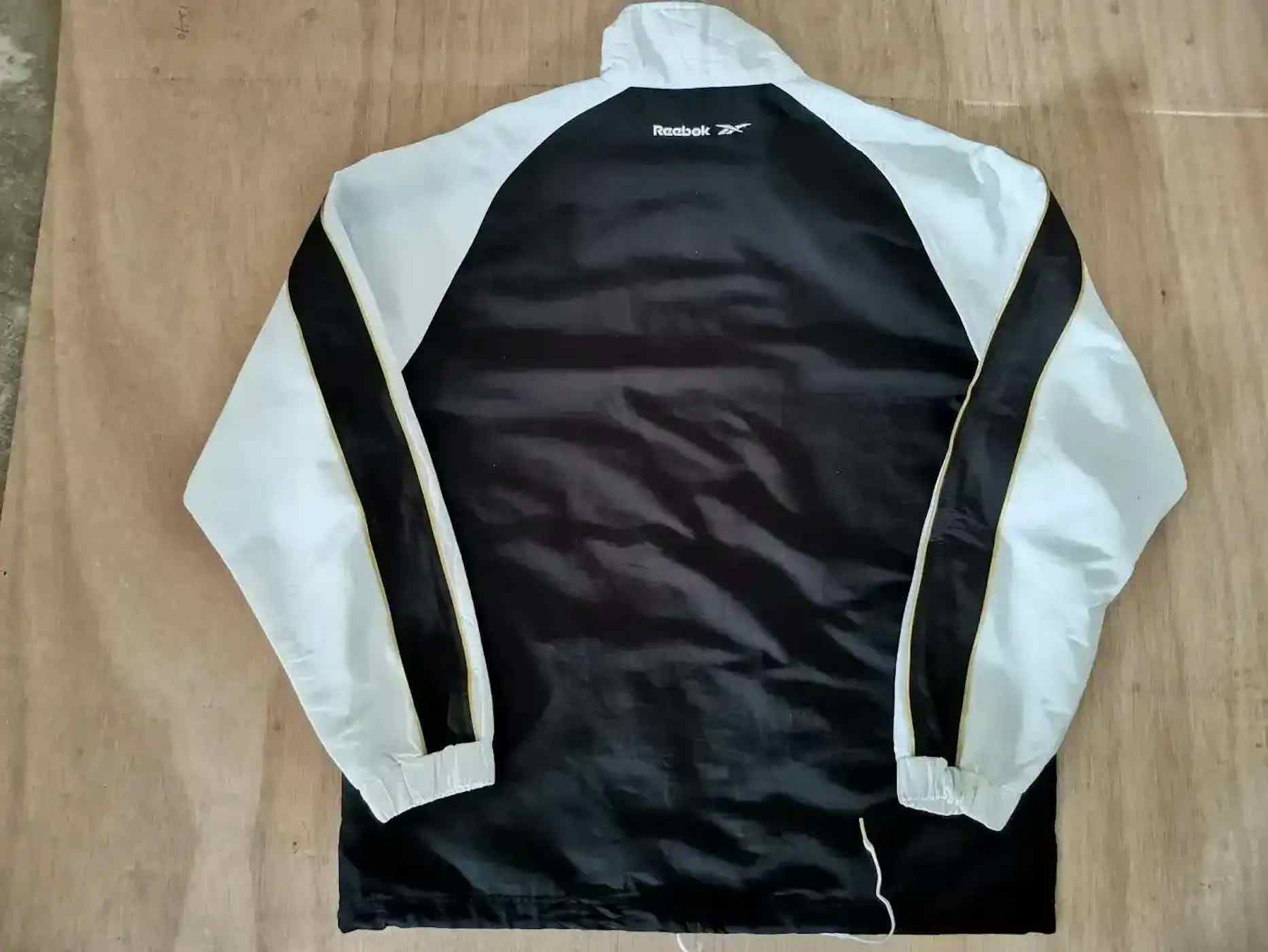 Reebok Vintage Reebok Sweater Size US S / EU 44-46 / 1 - 5 Thumbnail