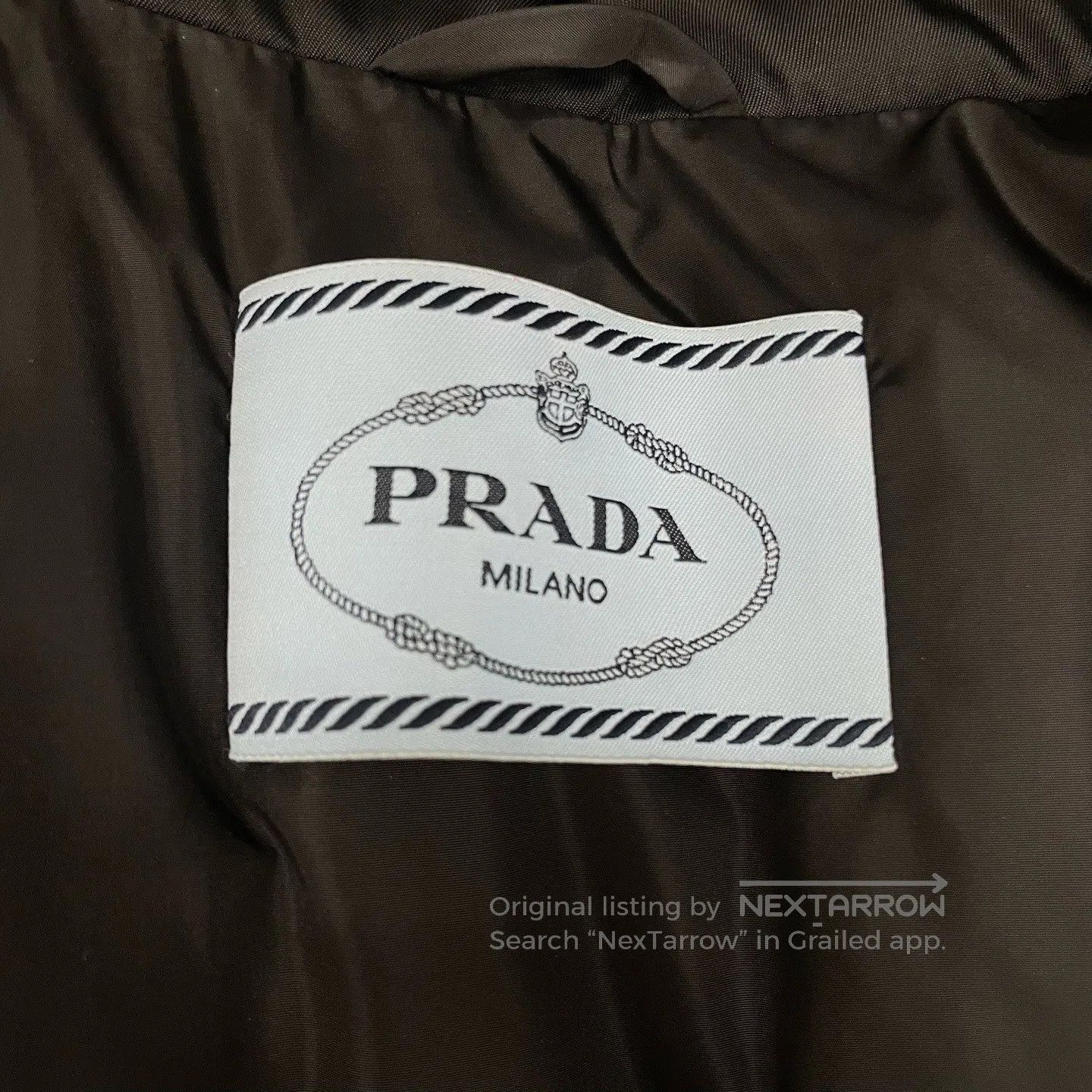 Prada Prada Solid Color Triangle Metal Logo Zipper Long Sleeve P Size XS / US 0-2 / IT 36-38 - 4 Thumbnail