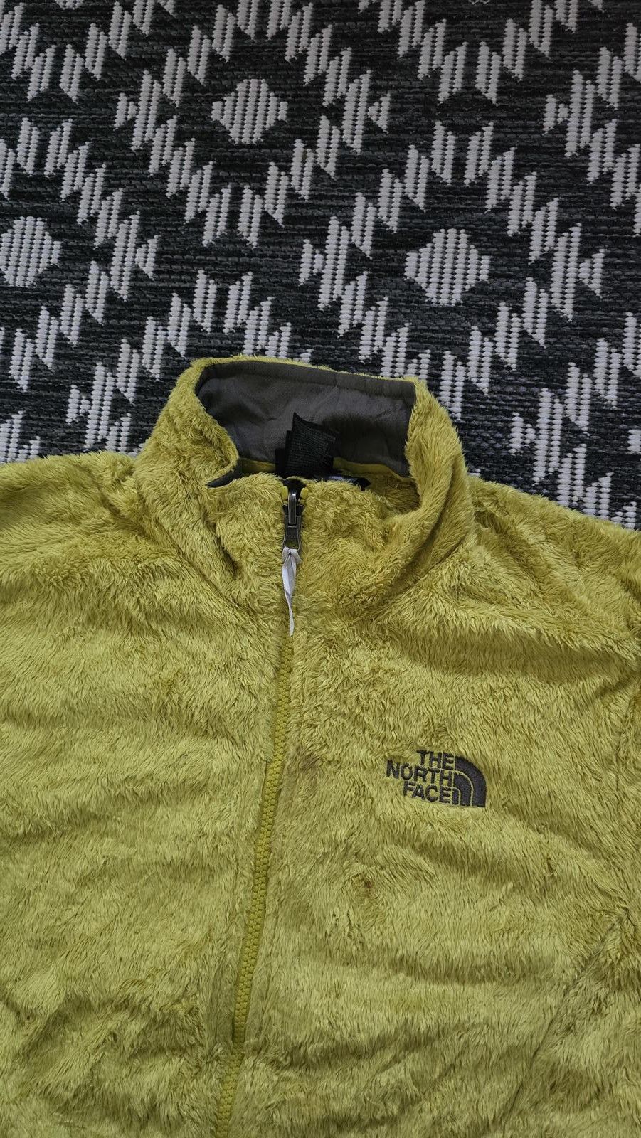 The North Face Ladies North Face Fluffy Fleece, Mustard, Medium Size M / US 6-8 / IT 42-44 - 3 Thumbnail