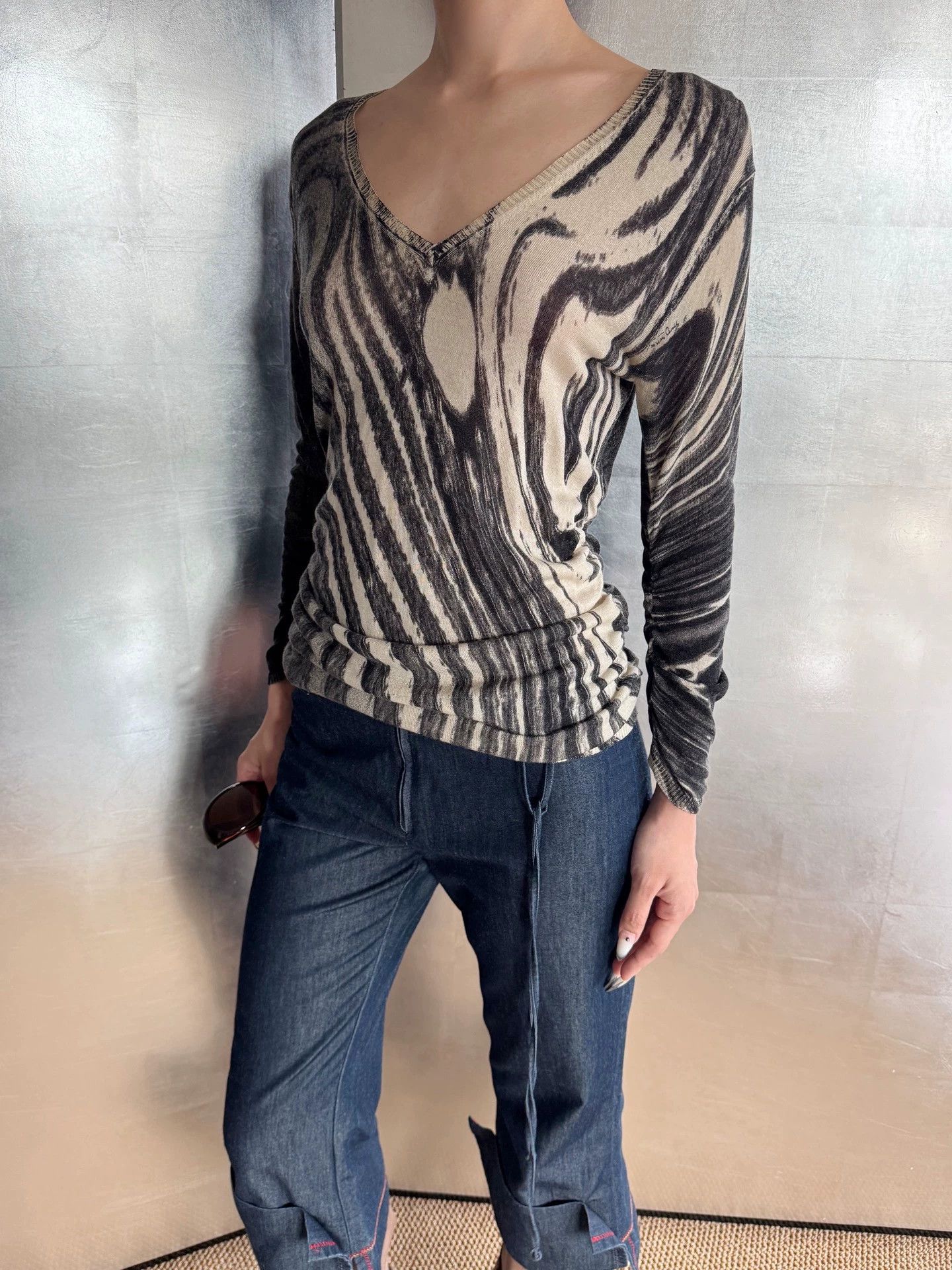 Just Cavalli Just Cavalli Zebra Print Long Sleeve Top M Size M / US 6-8 / IT 42-44 - 7 Thumbnail