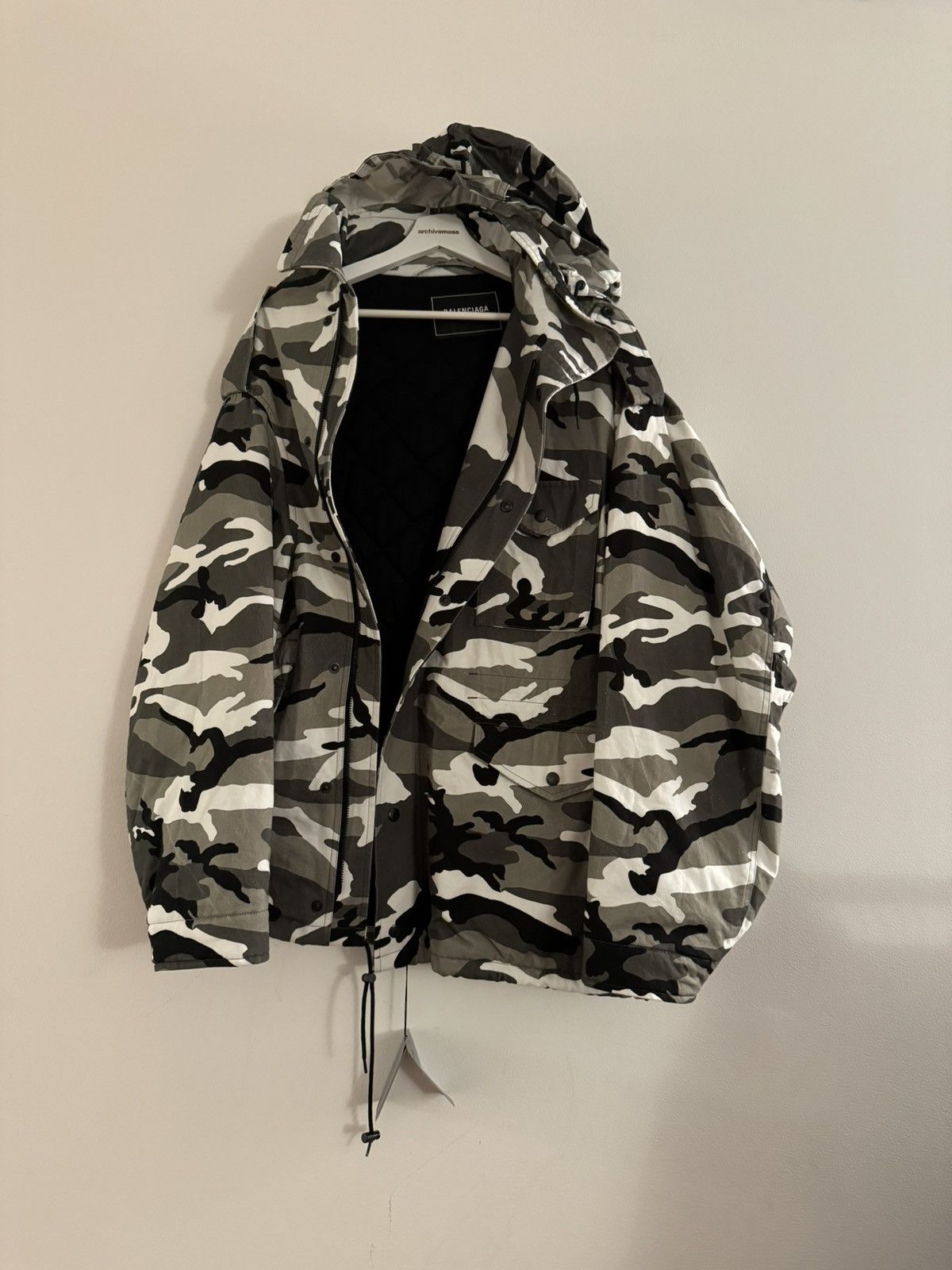 Balenciaga Balenciaga Rare Oversized Padded Snowcamo Hooded Jacket Size US L / EU 52-54 / 3 - 2 Thumbnail