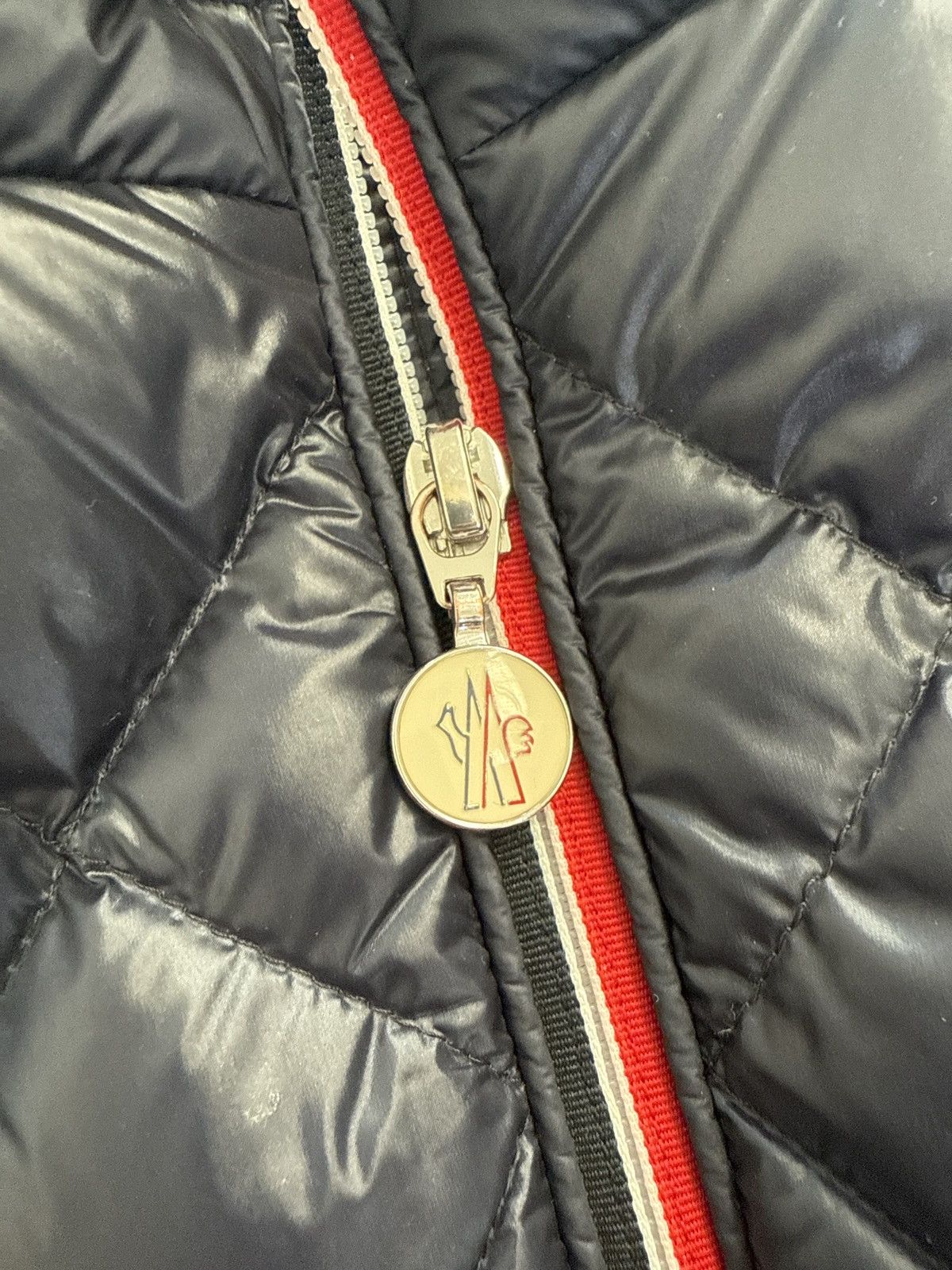 Moncler Moncler Benamou Down Jacket Size US M / EU 48-50 / 2 - 3 Thumbnail