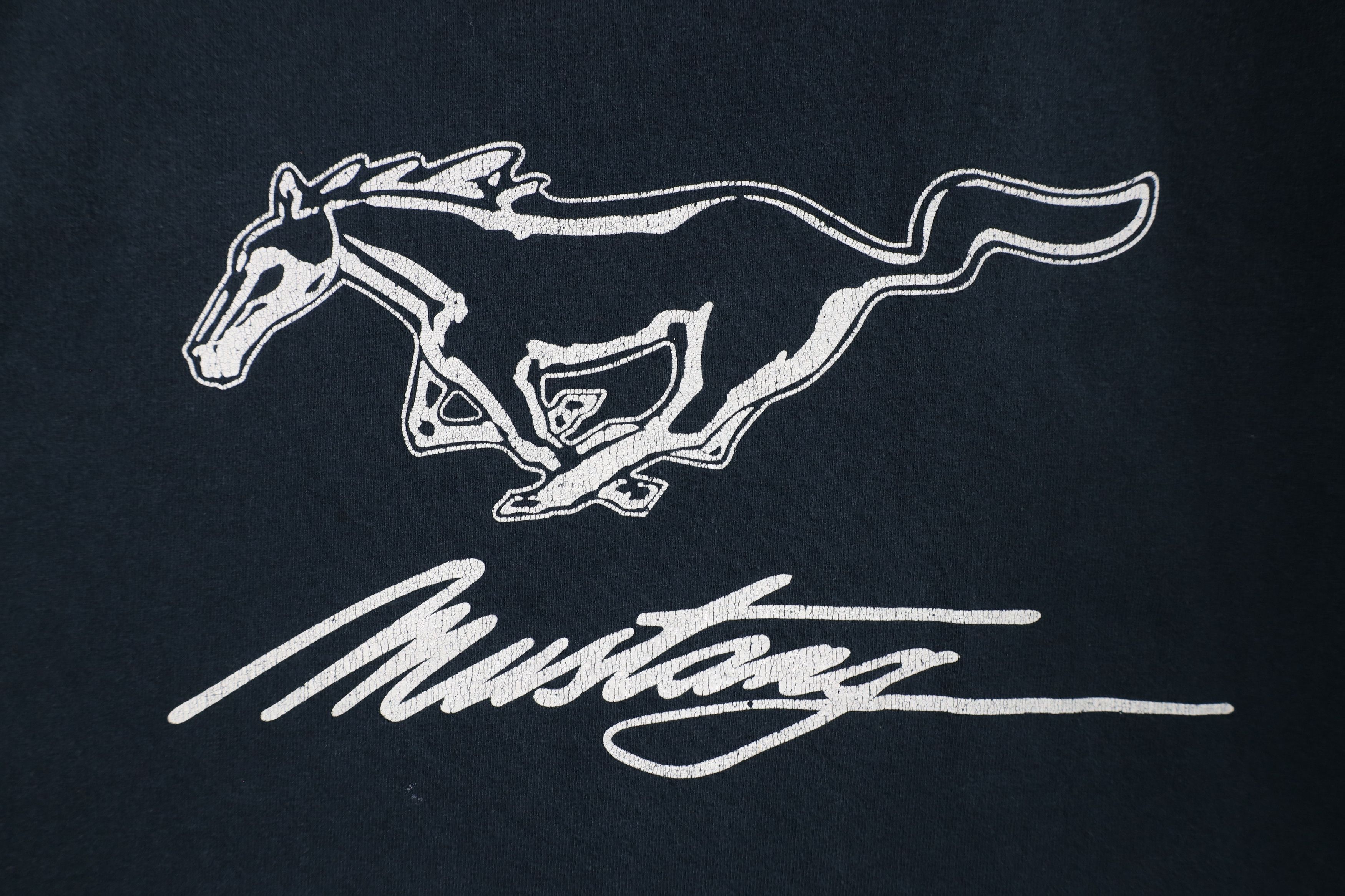 Vintage Vintage 90s Spell Out Ford Mustang Short Sleeve T-Shirt Size US L / EU 52-54 / 3 - 4 Thumbnail