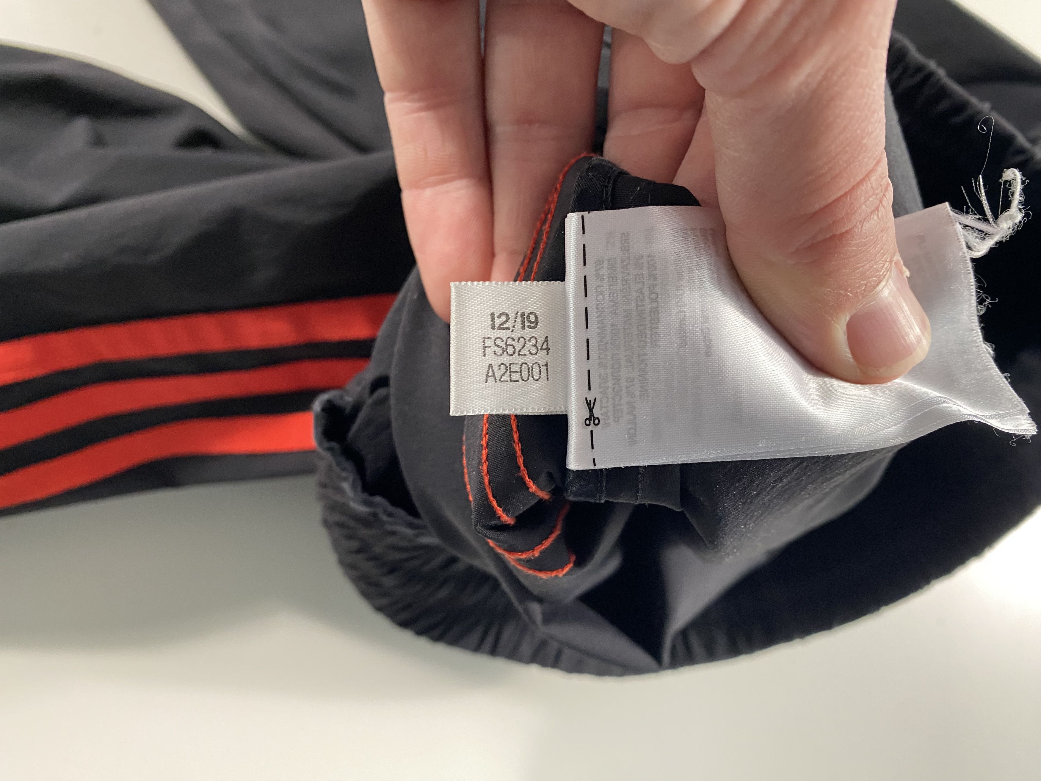 424 × Adidas adidas originals x 424 Asymmetric 3-Stripe Track Pants Black Size US 32 / EU 48 - 7 Thumbnail