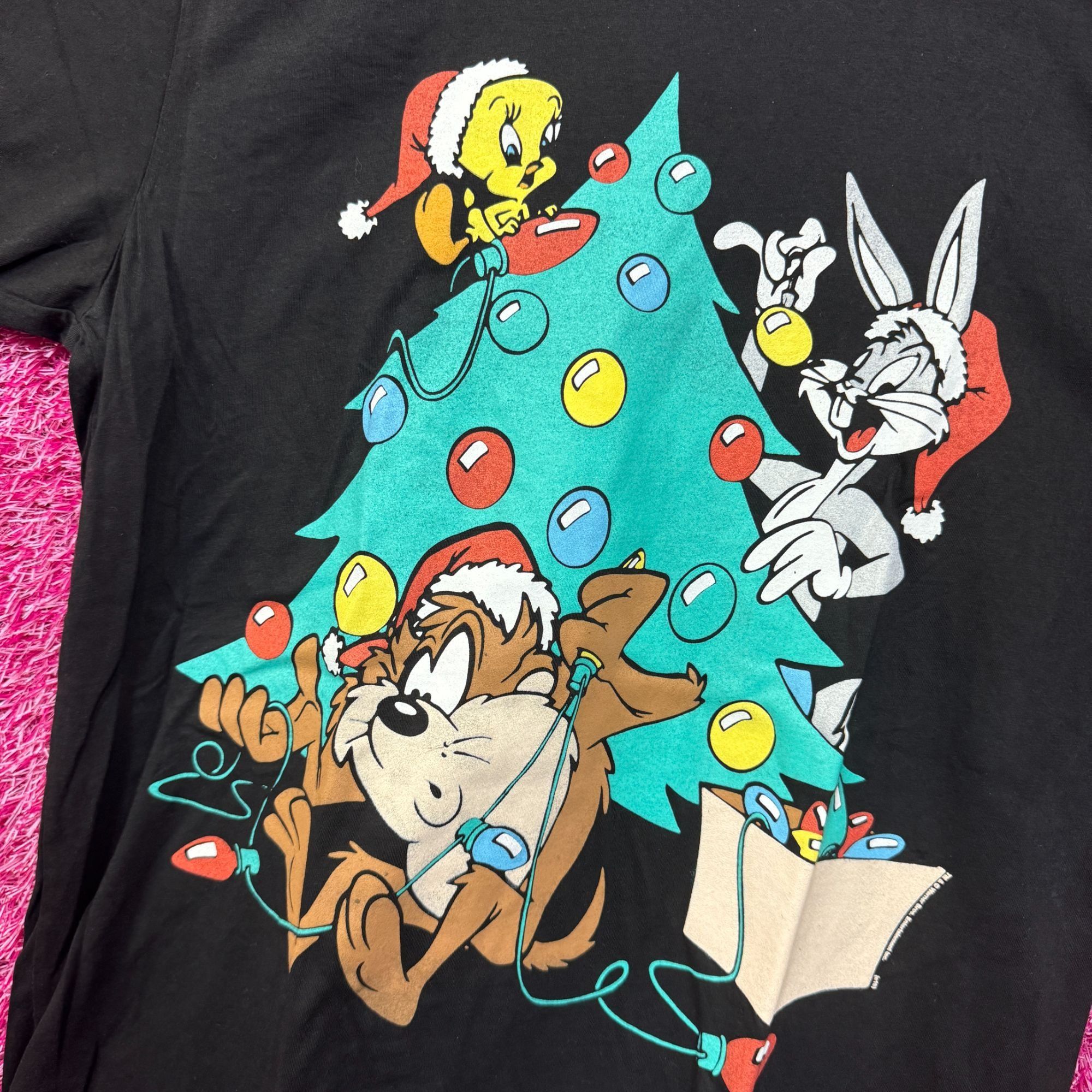 Other Bugs Bunny Tweety Bird Taz Looney Tunes Christmas Tee M Size US M / EU 48-50 / 2 - 4 Thumbnail