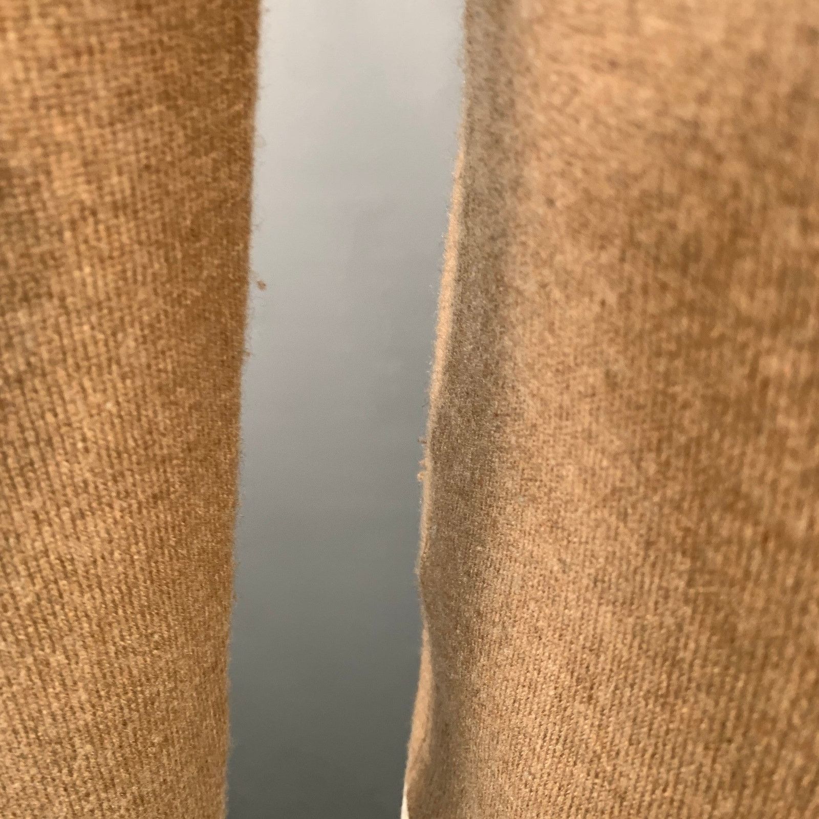 Maison Margiela MAISON MARTIN MARGIELA Camel Cashmere V-Neck Pullover Size US L / EU 52-54 / 3 - 4 Thumbnail