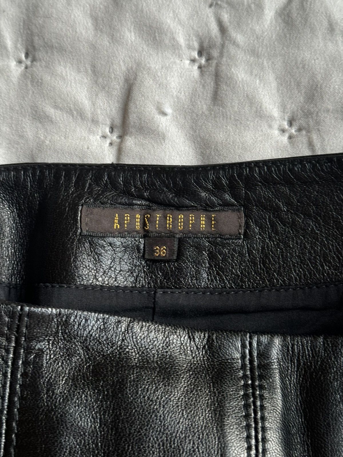 Vintage Leather skirt Size 26" / US 2 / IT 38 - 3 Thumbnail