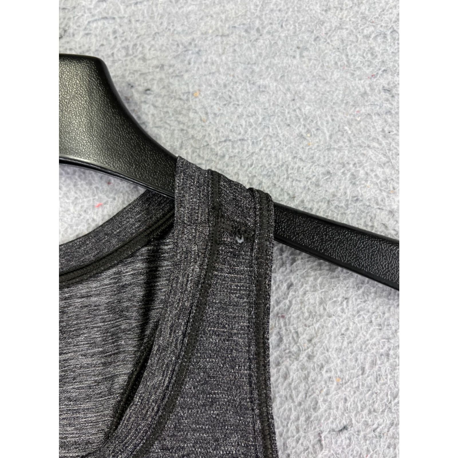 Lululemon Lululemon Shirt Women 8 Gray Racerback Tank Round Neck Run Gym Yoga Casual Sleeveless Sports 90s Mens Womens Girls Size M / US 6-8 / IT 42-44 - 6 Thumbnail
