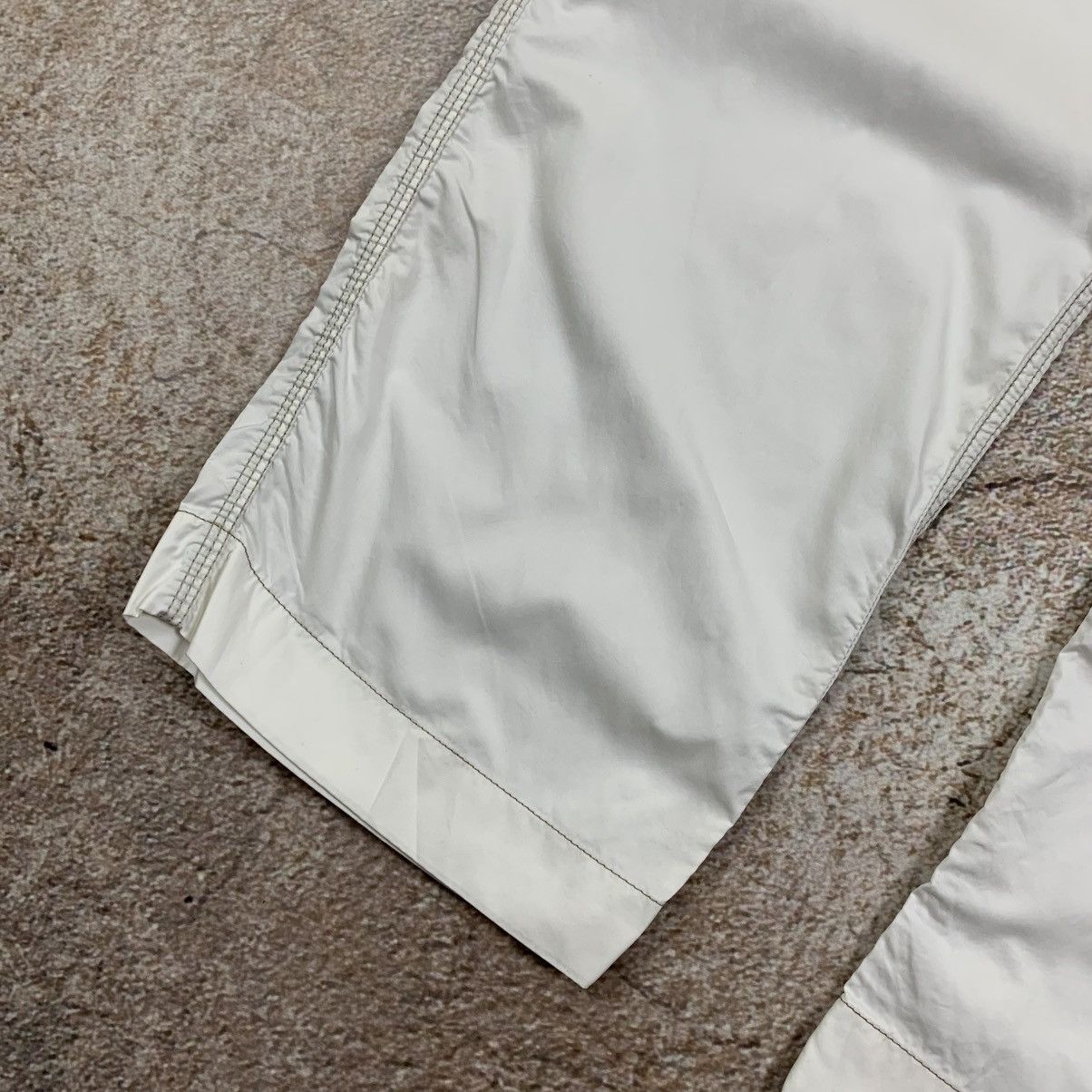 Armani 90s Cargo Multi-pocket Pants Armani Jeans Size US 30 / EU 46 - 7 Thumbnail