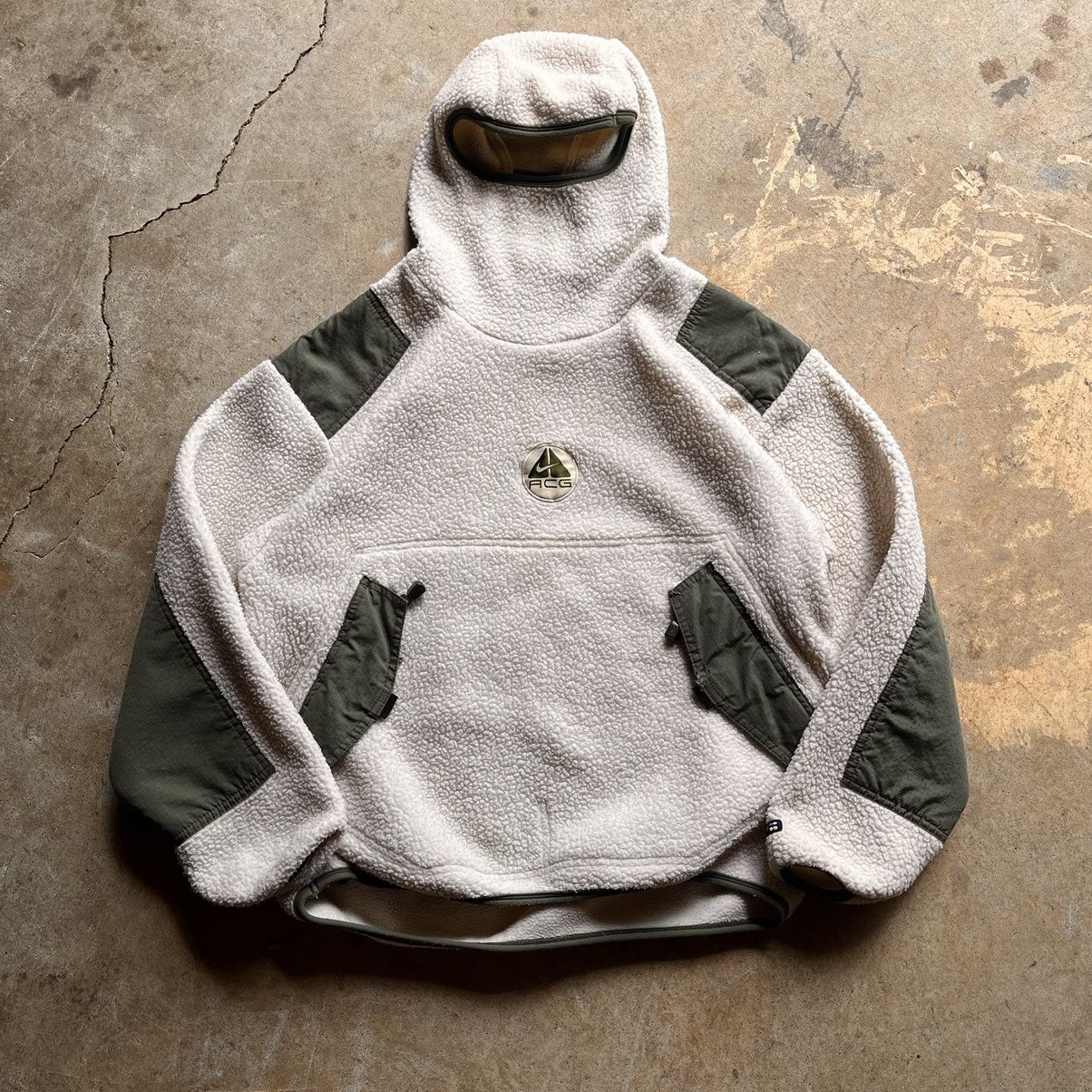 image of Crazy Nike Acg Ninja Balaclava Sherpa Hiking Fleece in Forest/Cream, Men's (Size Small)