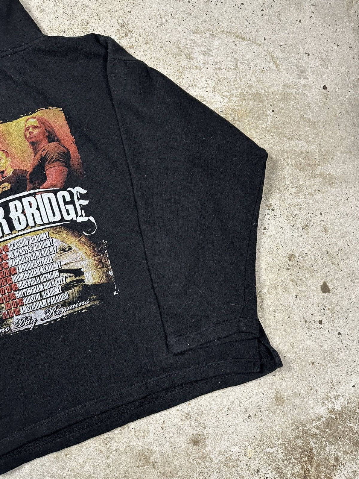 Band Tees × Vintage Vintage 2005 Alter Bridge Tour Band Hoodie Sweatshirt Size US L / EU 52-54 / 3 - 10 Thumbnail