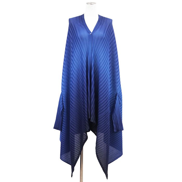 Other Other Pleats Please Polyester Cape Cardigan Textile Outerwear DUTY FREE for USA Size ONE SIZE - 1 Thumbnail
