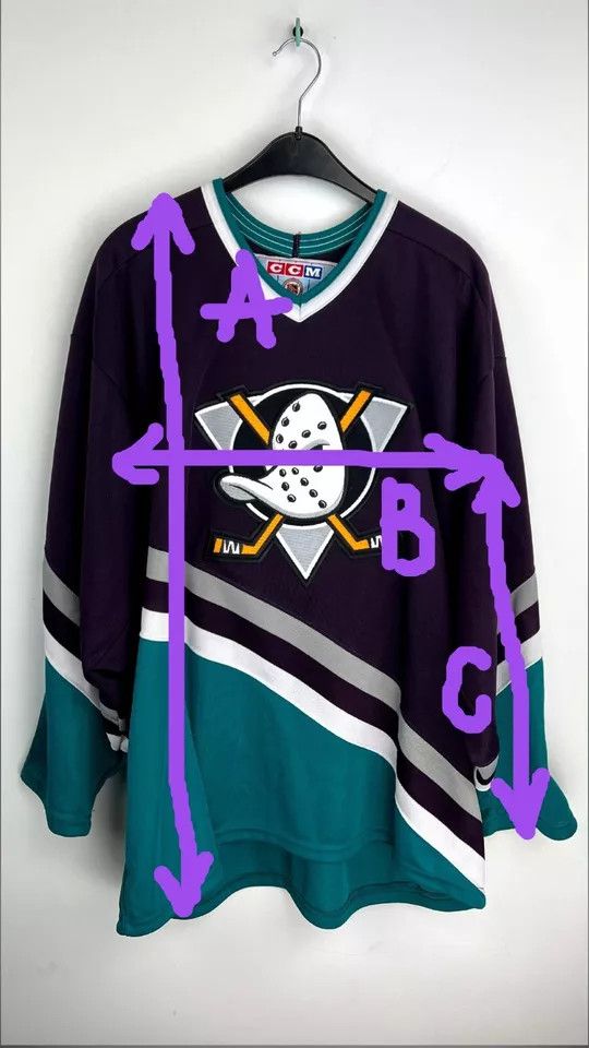 NHL Vintage CCM NHL Anaheim Mighty Ducks Hockey Jersey Size US XL / EU 56 / 4 - 8 Thumbnail
