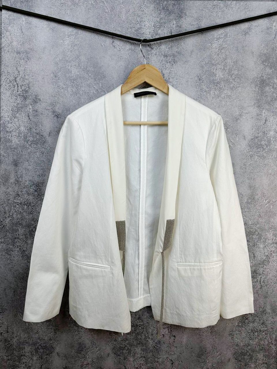 Fabiana Filippi Fabiana Filippi Open Front Embellished Trim Blazer Linen Size M / US 6-8 / IT 42-44 - 1 Thumbnail