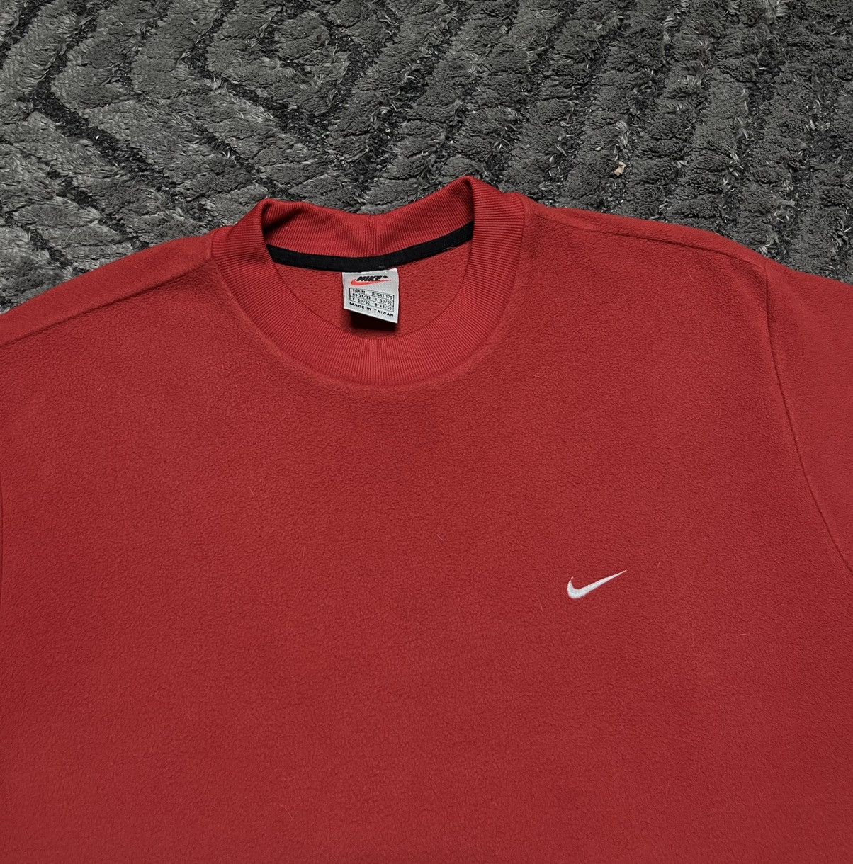 Nike Vintage Red Crewneck Sweatshirt Basic Fleece Big Nike Swoosh Size US L / EU 52-54 / 3 - 3 Thumbnail