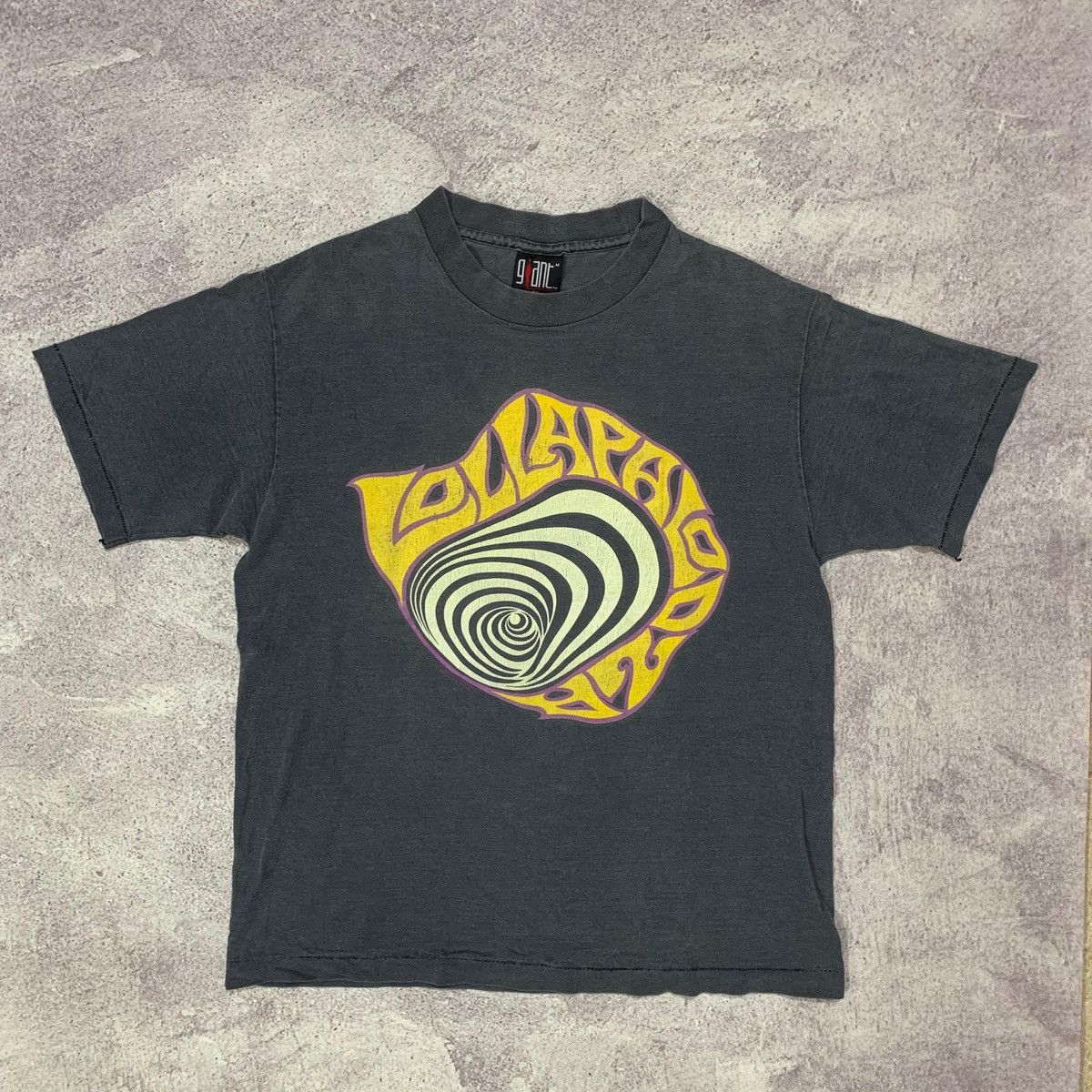Vintage LOLLAPALOOZA Size US L / EU 52-54 / 3 - 1 Thumbnail