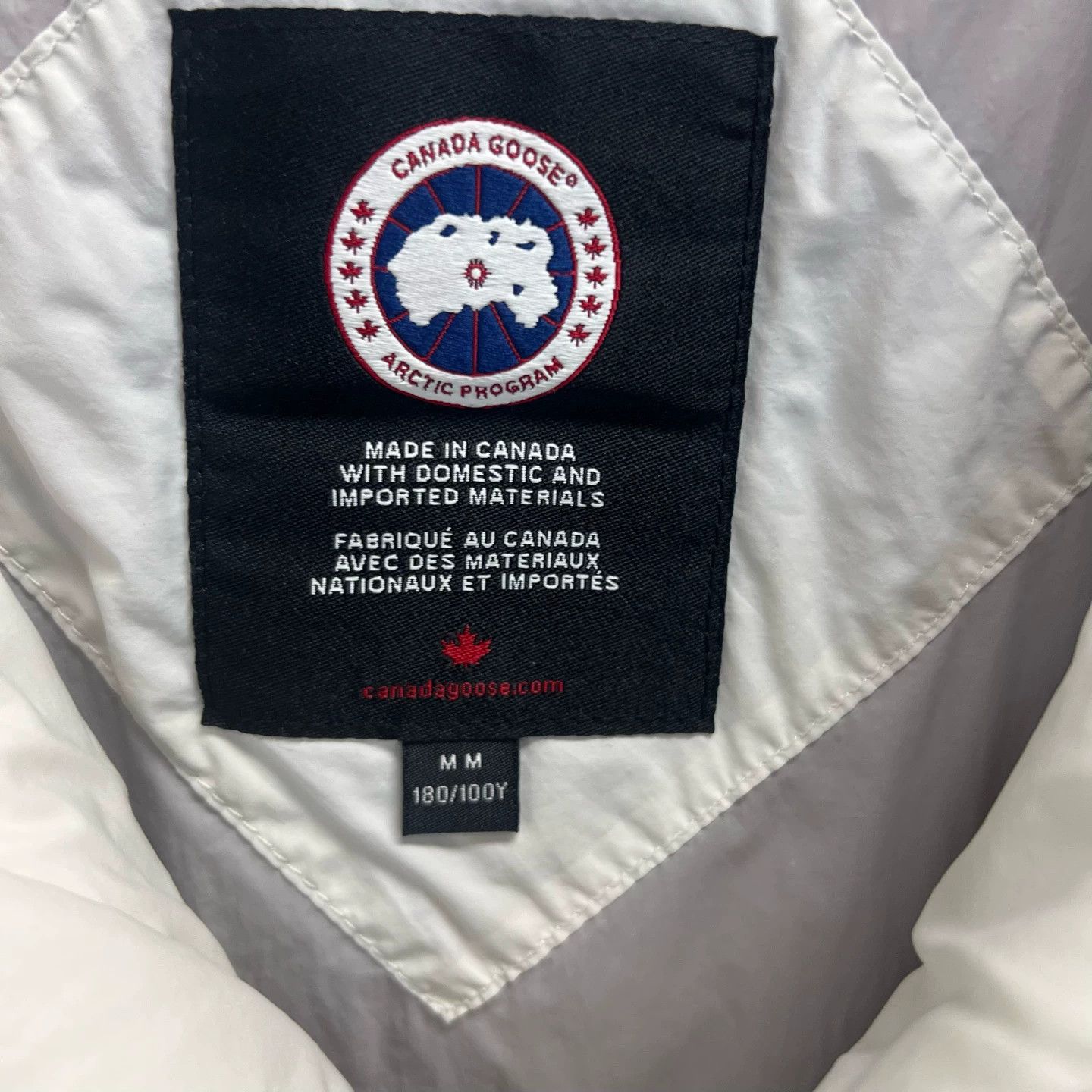 Canada Goose Canada Goose white short puffer ribbed collar M 99 new Size M / US 6-8 / IT 42-44 - 3 Thumbnail