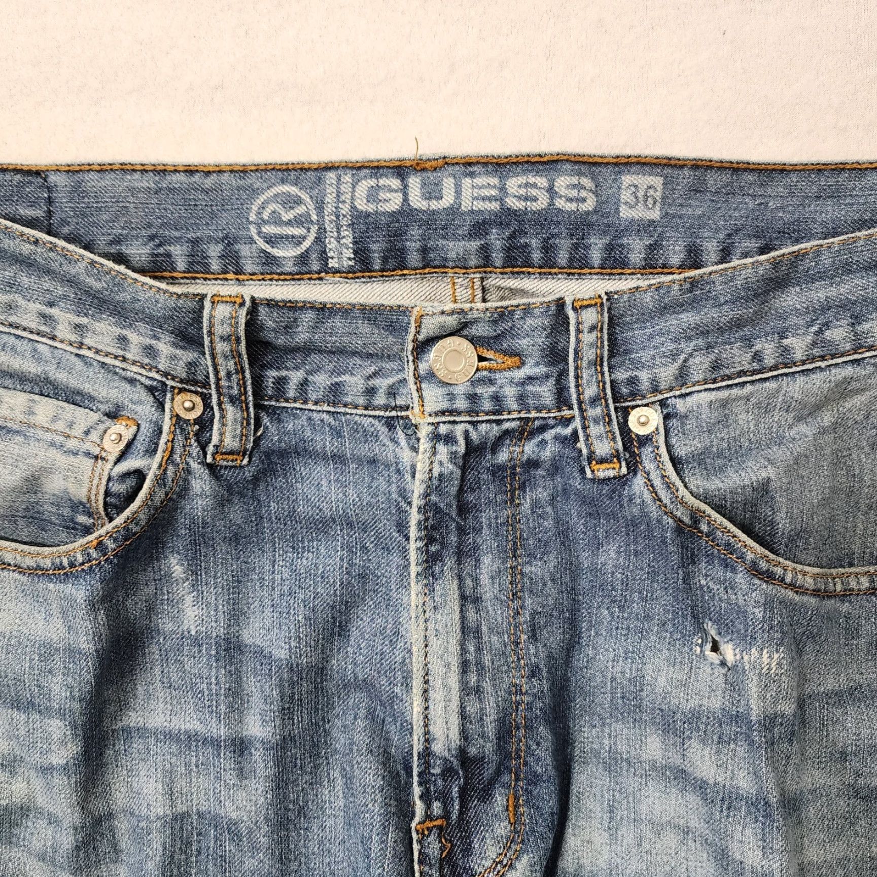 Guess VINTAGE Guess Baggy Jeans Mens 36x32 Blue Fade Distressed Grunge Wide L eg Skater Mens Size US 36 / EU 52 - 5 Thumbnail