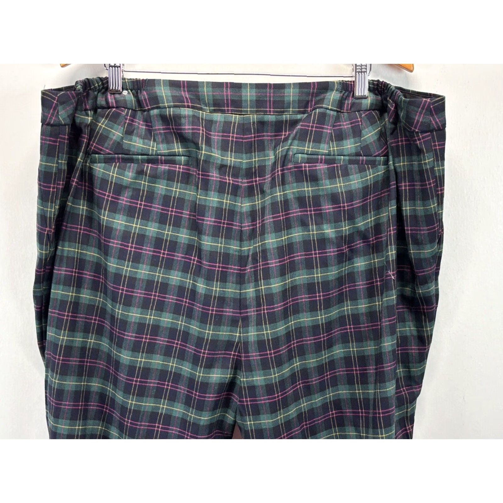 Talbots Talbots Hampshire Pants Women 24W Plus Plaid Wool Blend Ankle Multicolor Womens Size 42" / US 20 - 4 Thumbnail